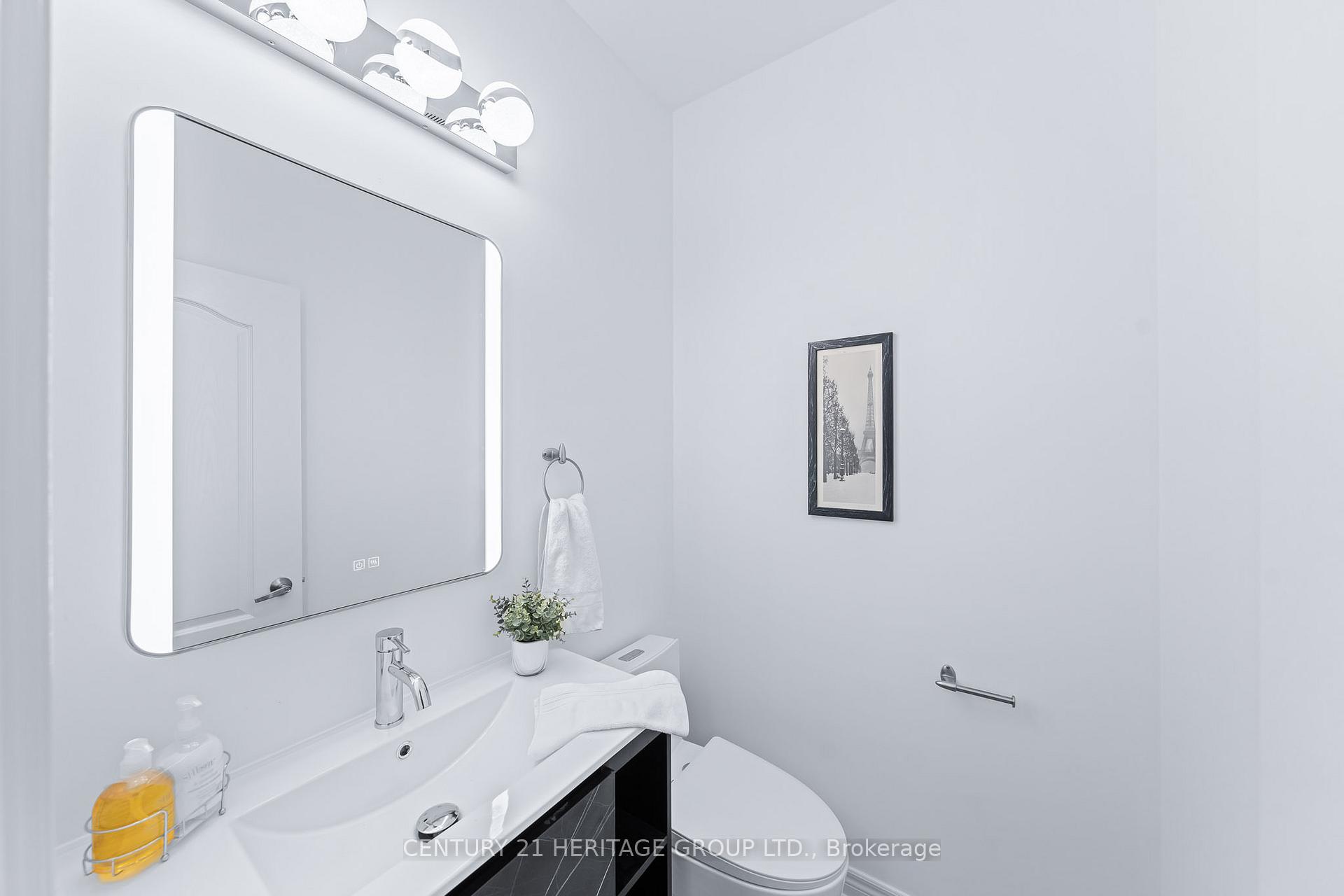 Photo 8 of 229 Willis Drive, Aurora, Aurora Highlands — HOMEH