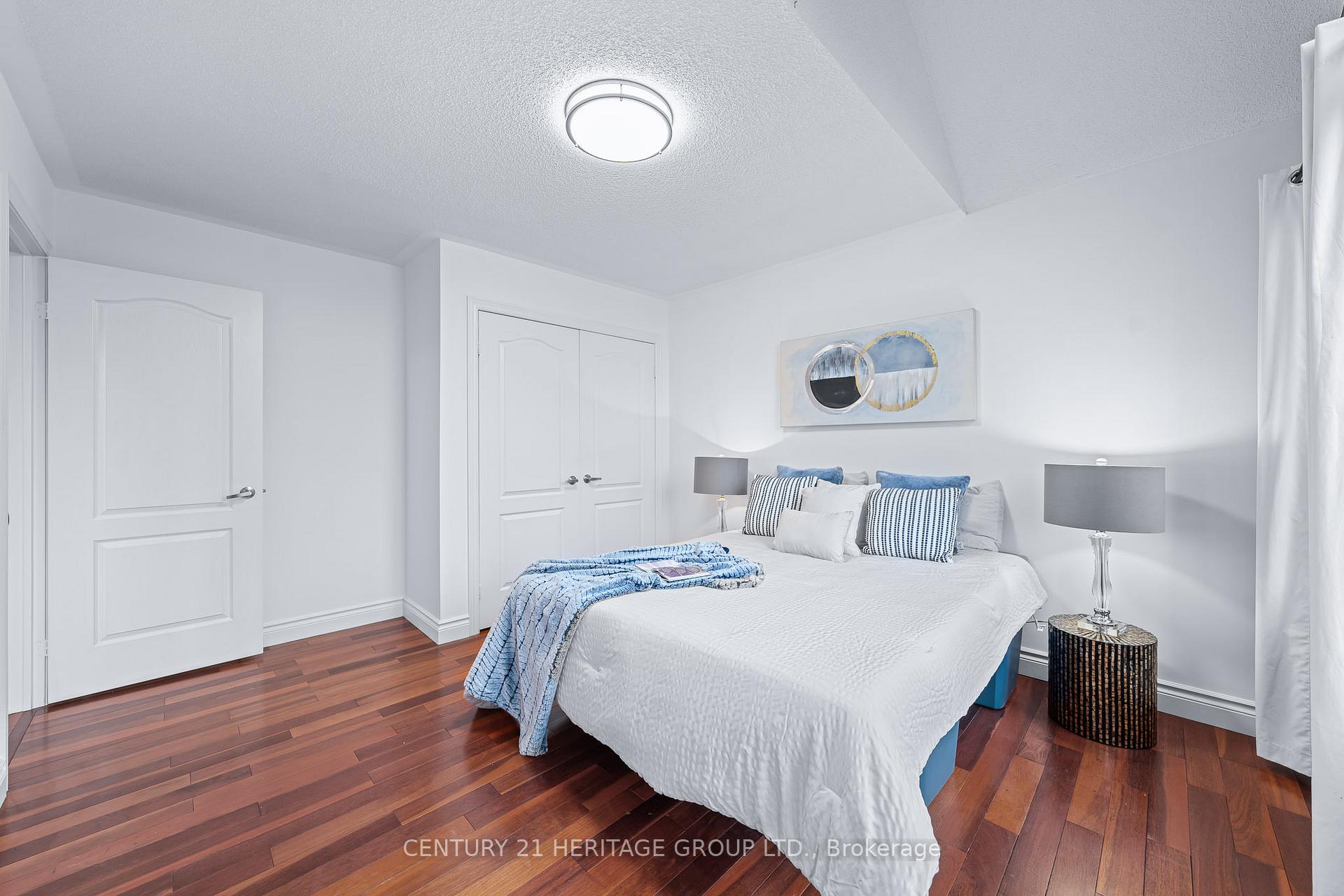 Photo 31 of 229 Willis Drive, Aurora, Aurora Highlands — HOMEH