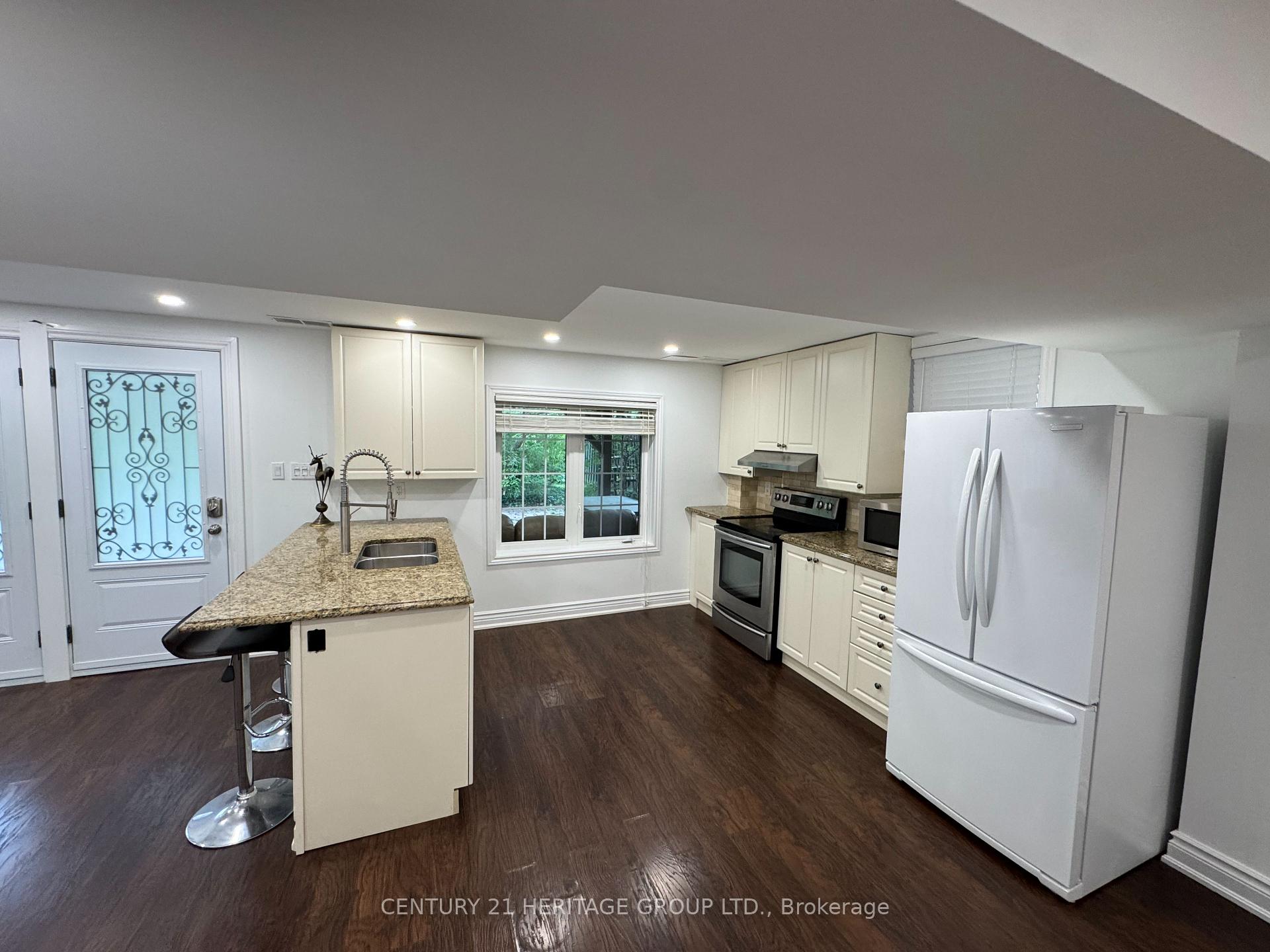 Photo 33 of 229 Willis Drive, Aurora, Aurora Highlands — HOMEH