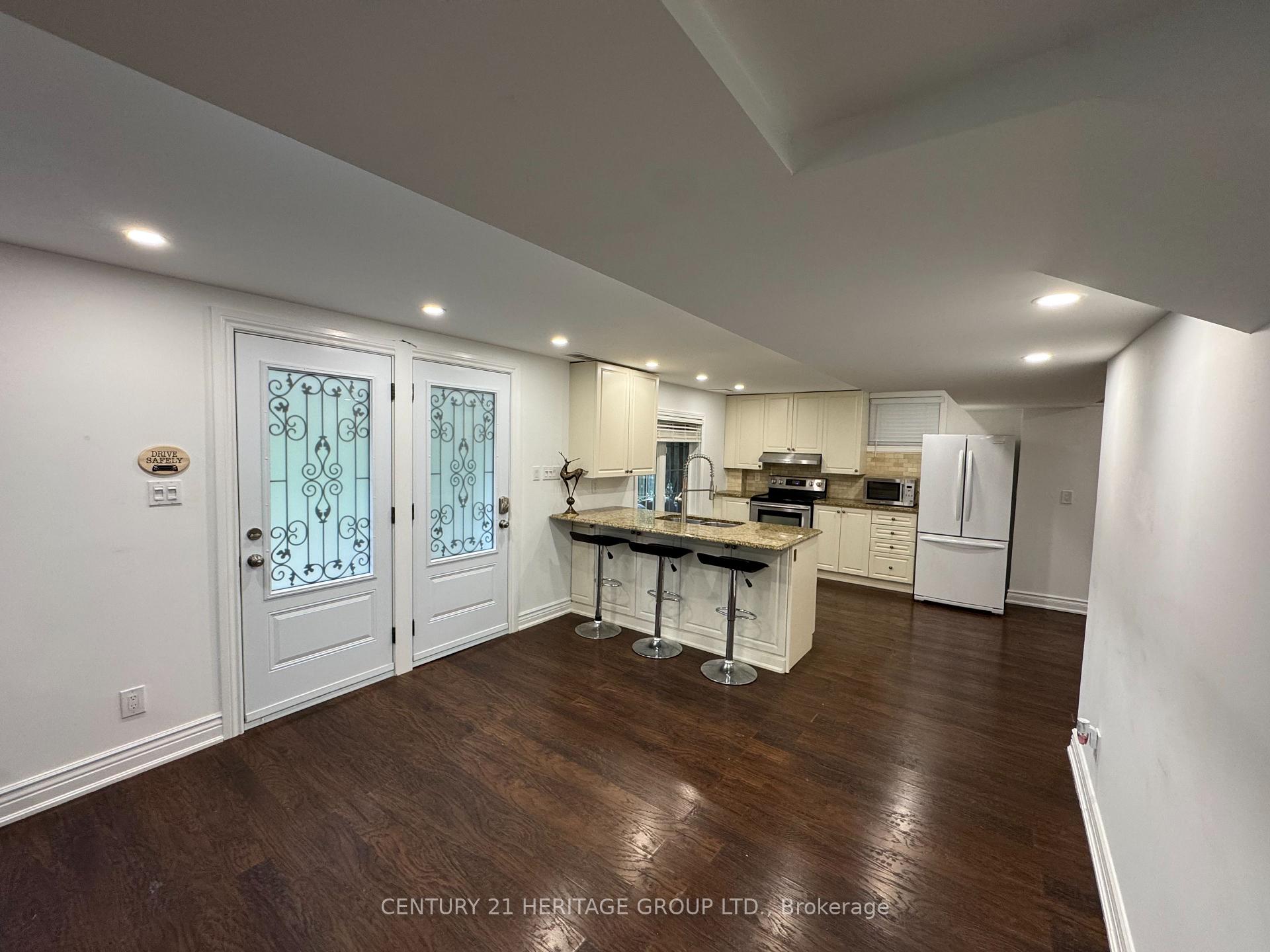 Photo 35 of 229 Willis Drive, Aurora, Aurora Highlands — HOMEH