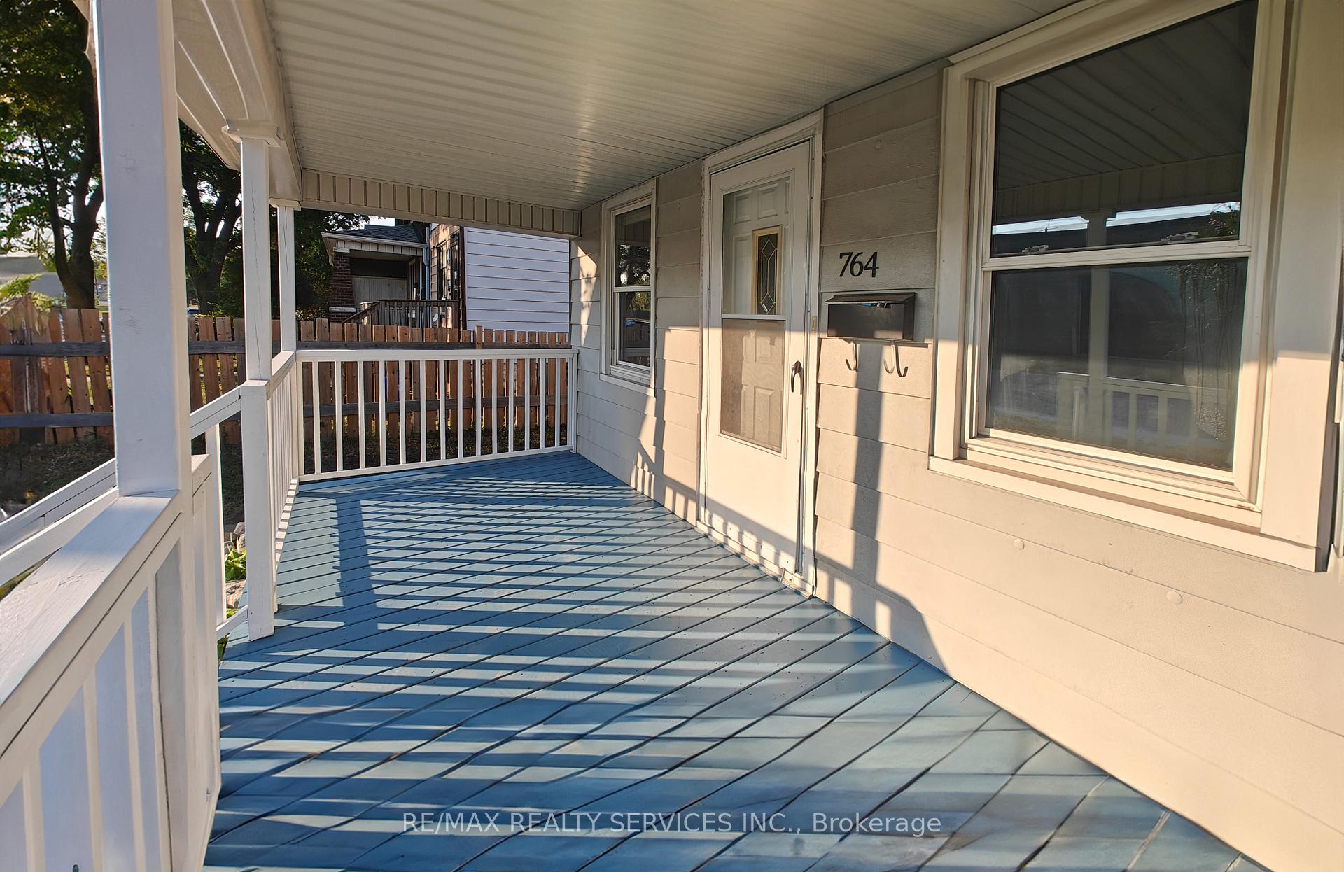 Photo 20 of 764 Caron Avenue, Windsor — HOMEH