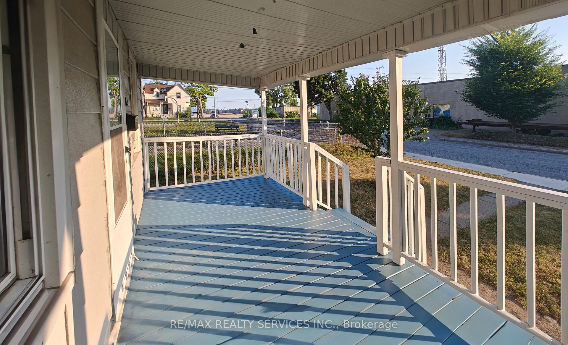 Photo 44 of 764 Caron Avenue, Windsor — HOMEH