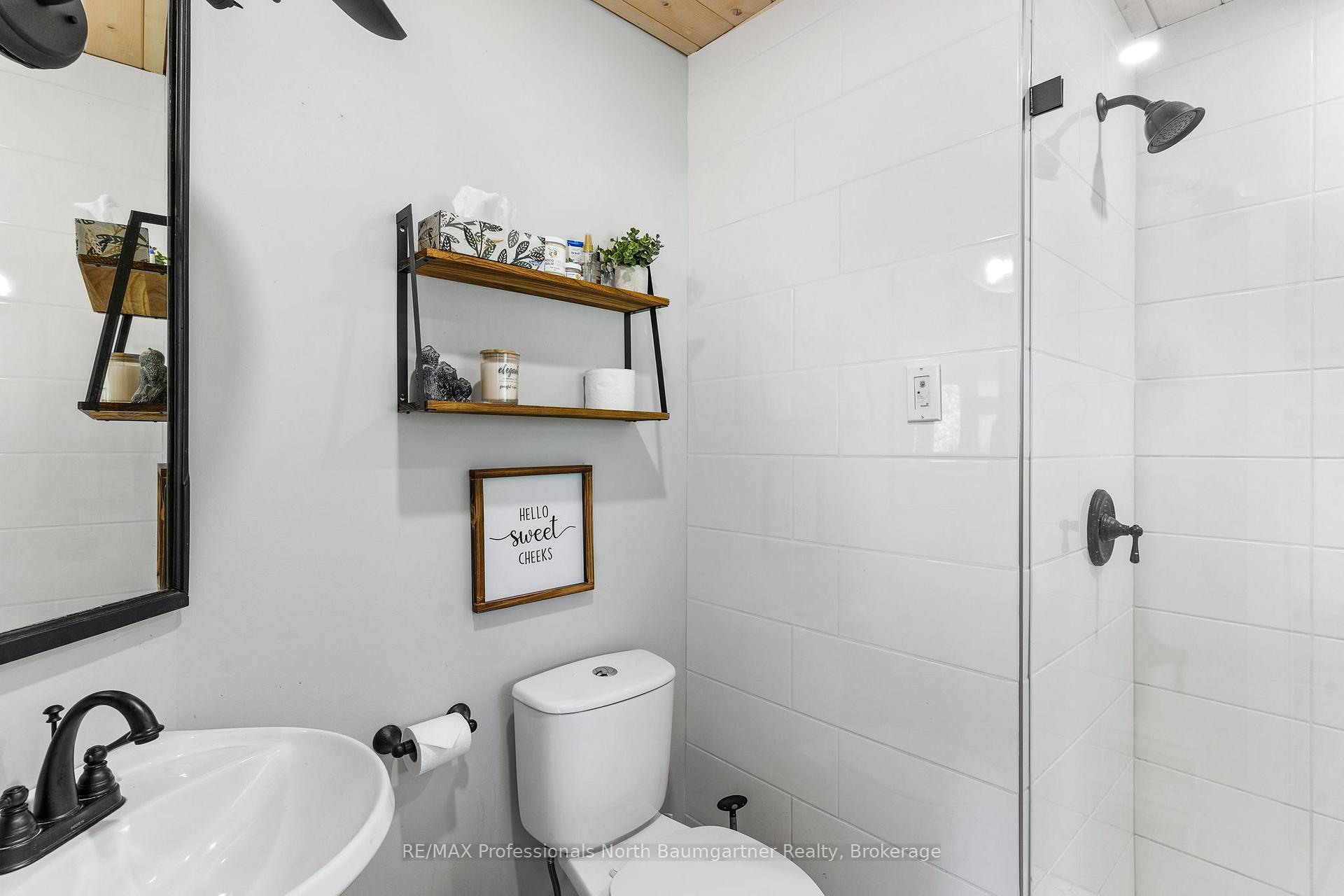 Photo 16 of 1850 Scotch Line Road, Minden Hills, Anson — HOMEH