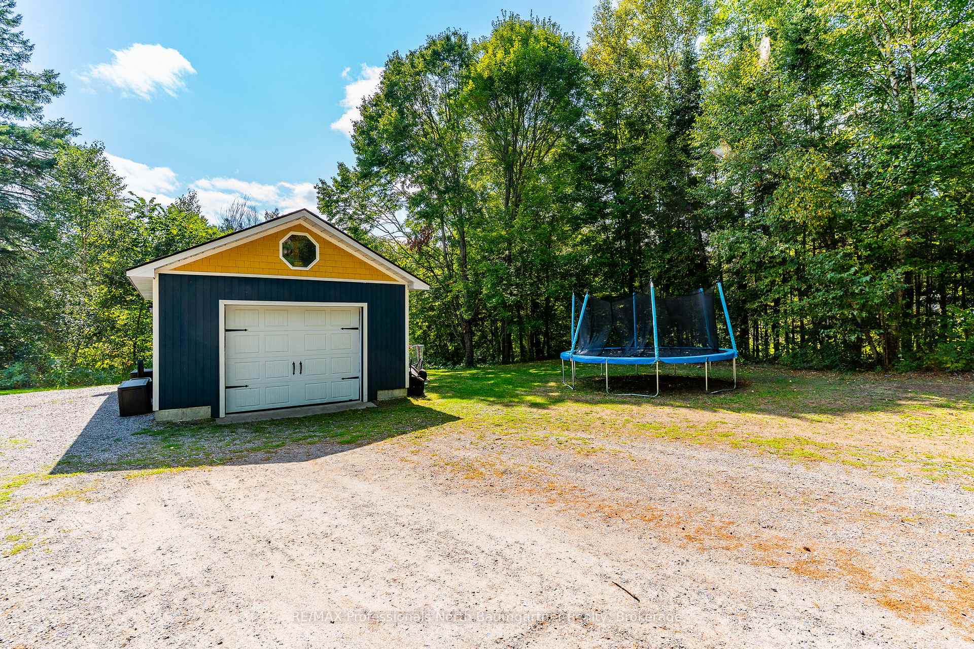 Photo 30 of 1850 Scotch Line Road, Minden Hills, Anson — HOMEH