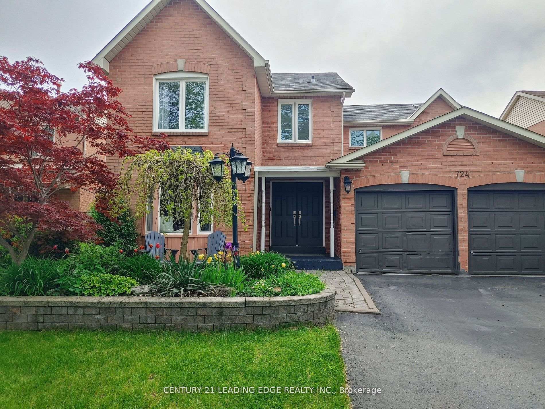 Photo 1 of 724 Barnes Crescent, Oshawa, Northglen — HOMEH