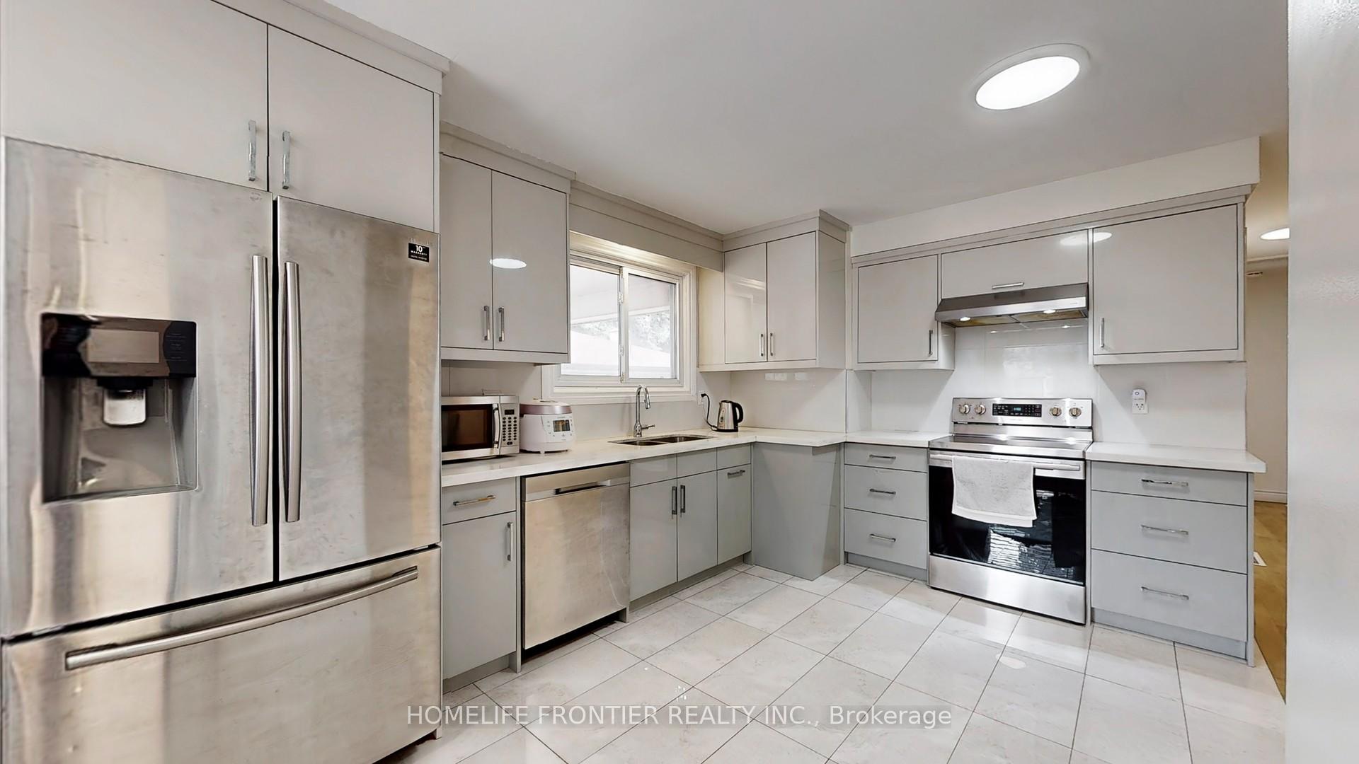 Photo 2 of 20 Emperor Street, Ajax, South East — HOMEH