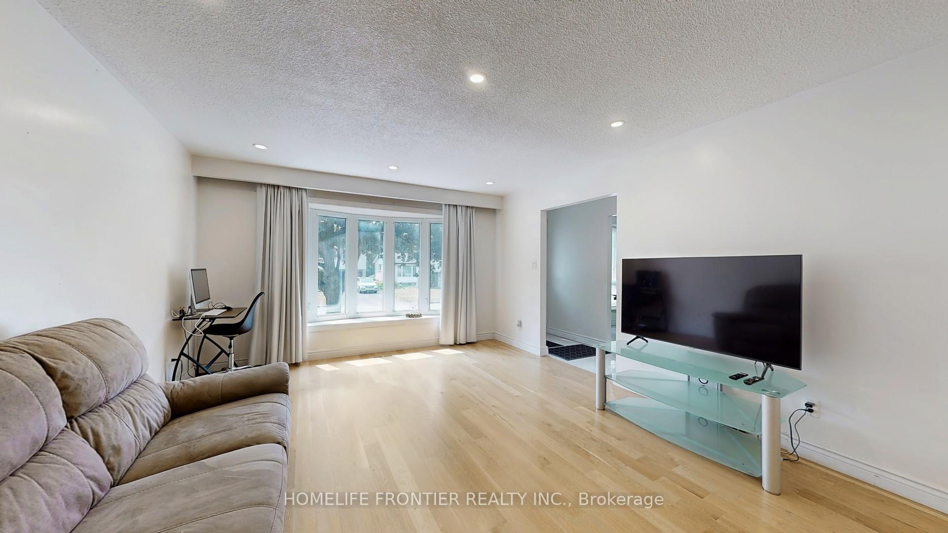 Photo 21 of 20 Emperor Street, Ajax, South East — HOMEH