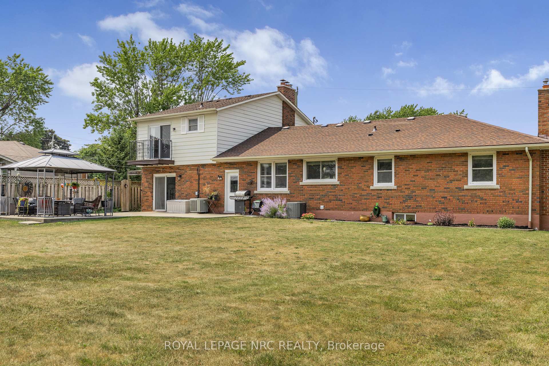 Photo 40 of 4 Cline Road, Grimsby, Grimsby West — HOMEH