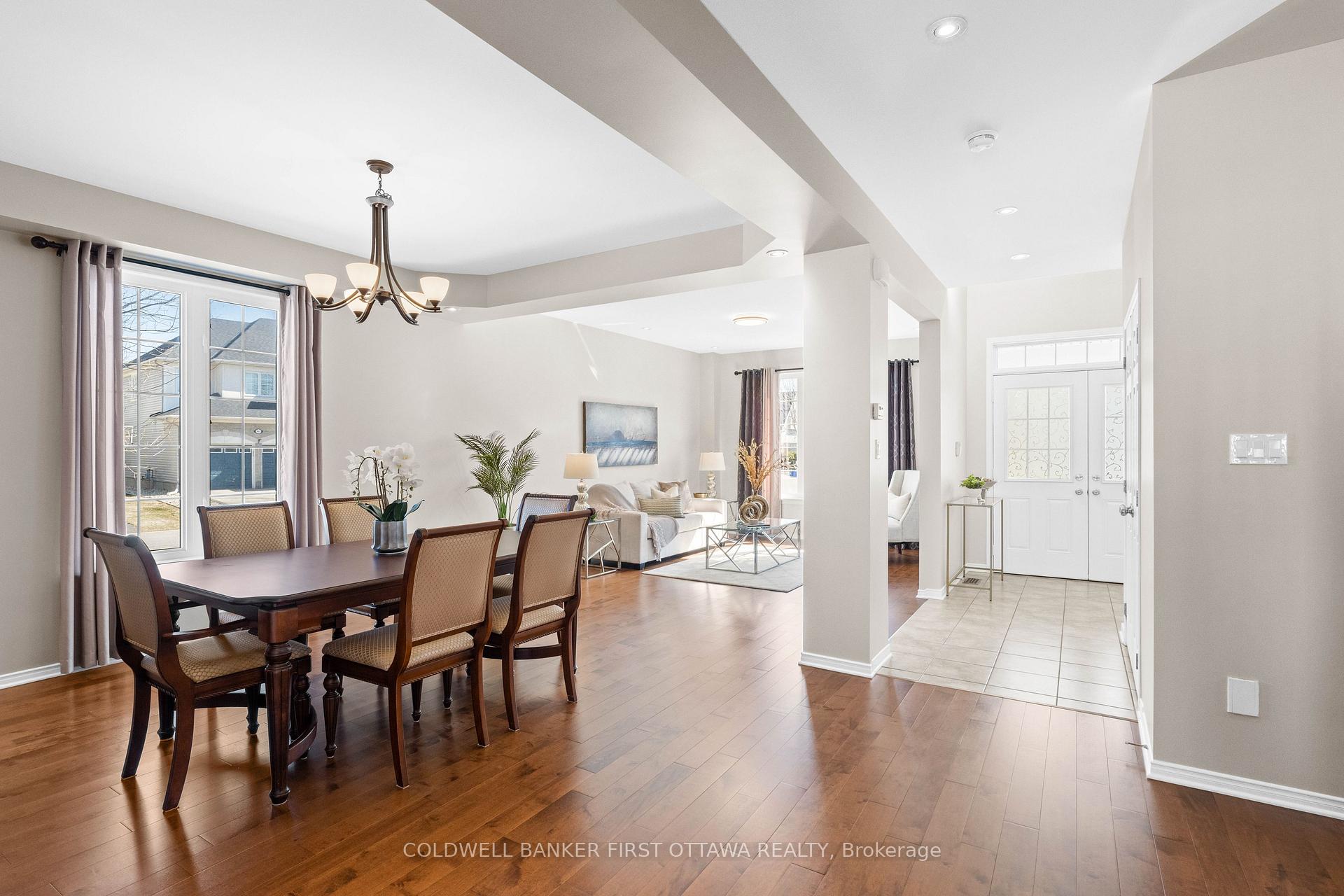 Photo 5 of 831 Dalkena Place, Ottawa, Barrhaven - Stonebridge — HOMEH