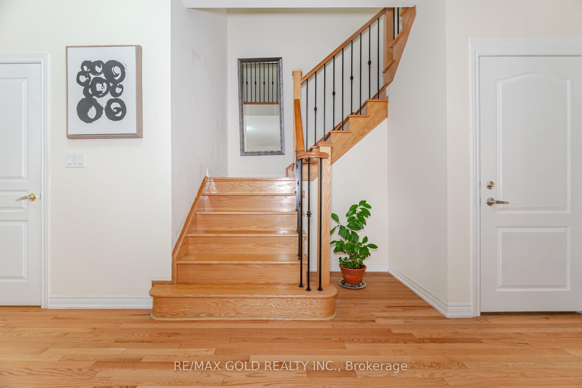 Photo 27 of 8 Washburn Road, Brampton, Bram East — HOMEH