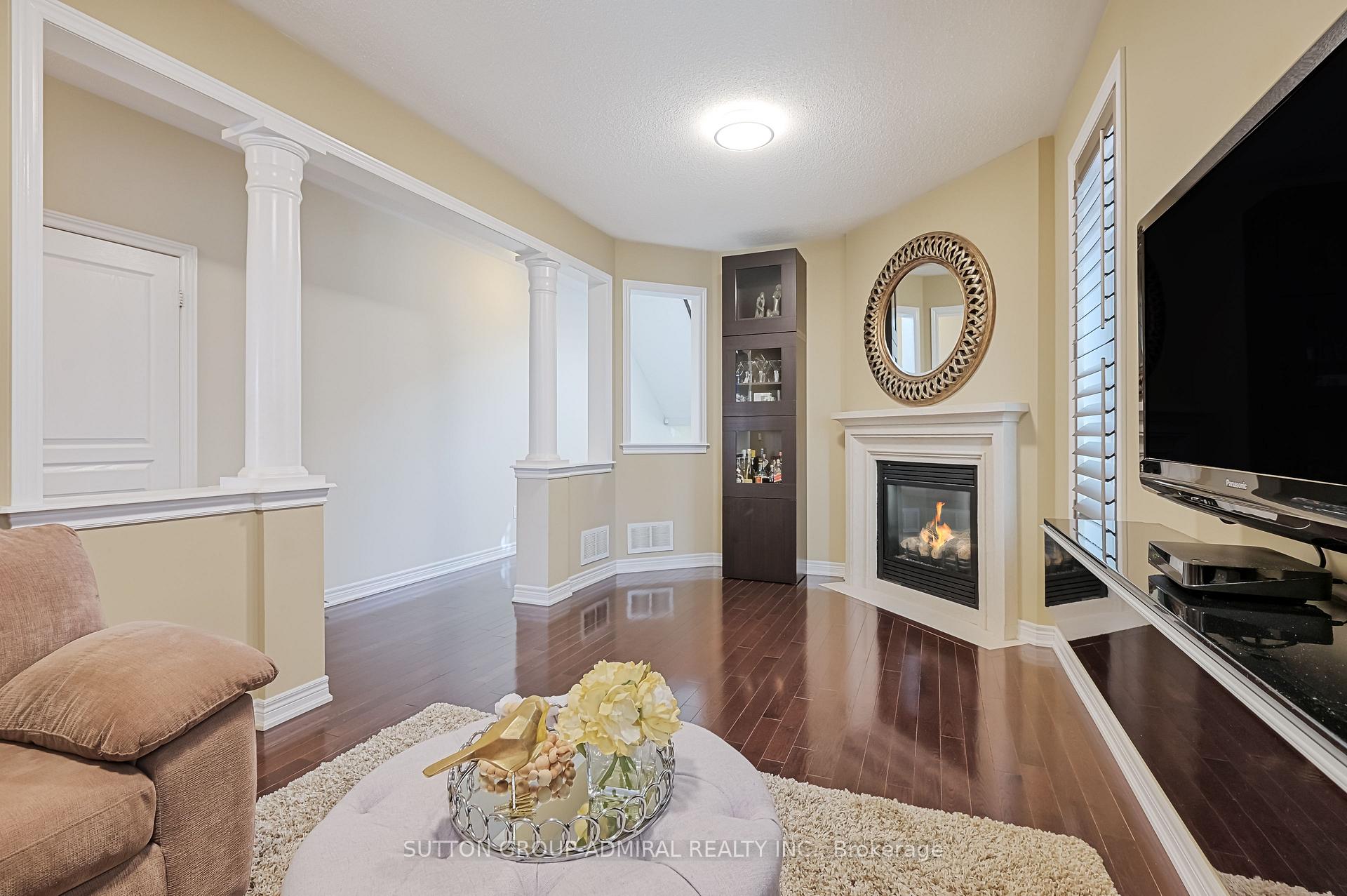 Photo 8 of 48 Terme Avenue, Vaughan, Vellore Village — HOMEH