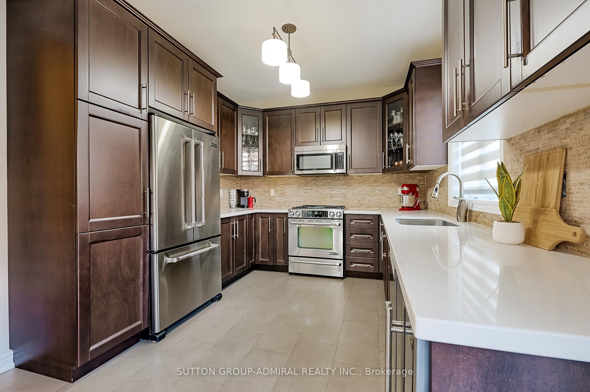 Photo 17 of 48 Terme Avenue, Vaughan, Vellore Village — HOMEH