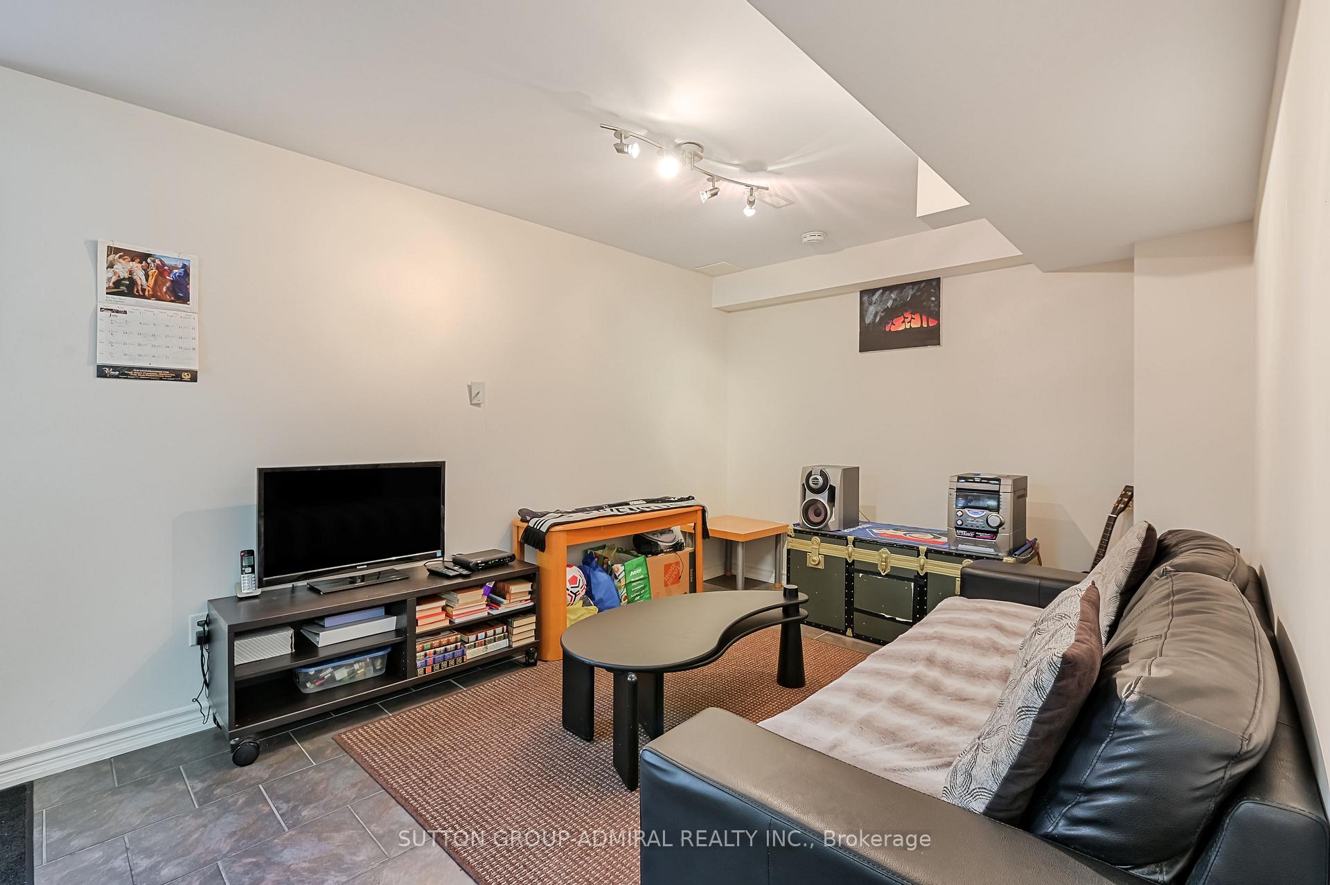 Photo 24 of 48 Terme Avenue, Vaughan, Vellore Village — HOMEH