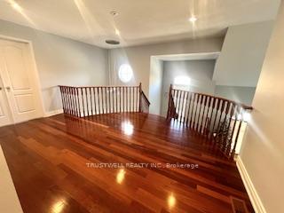 Photo 10 of 35 Glenbrook Drive, Markham, Berczy — HOMEH