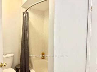 Photo 24 of 35 Glenbrook Drive, Markham, Berczy — HOMEH