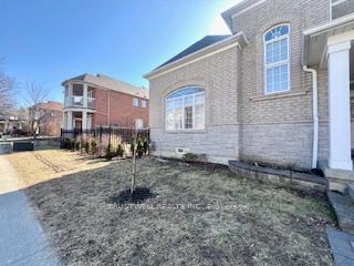 Photo 33 of 35 Glenbrook Drive, Markham, Berczy — HOMEH