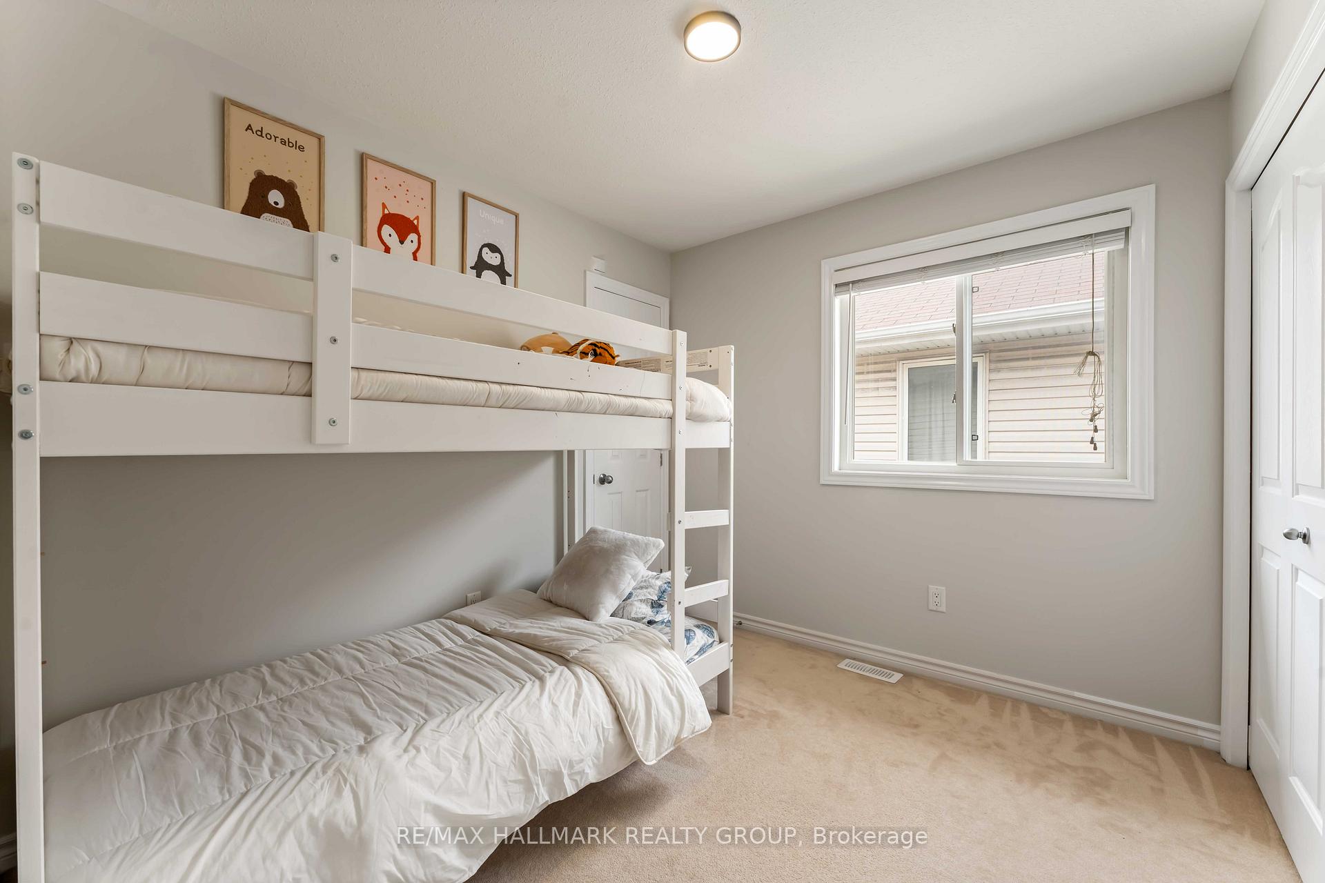Photo 12 of 656 Everlasting Crescent, Ottawa, Springridge/East Village — HOMEH