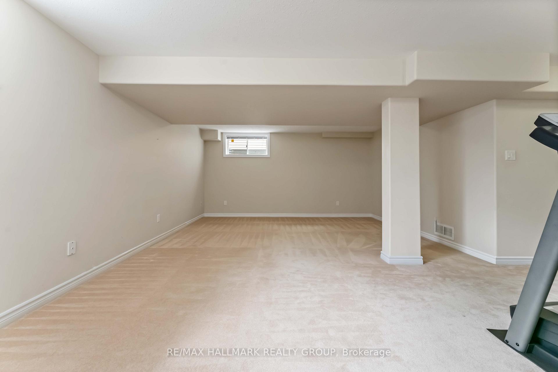 Photo 36 of 656 Everlasting Crescent, Ottawa, Springridge/East Village — HOMEH