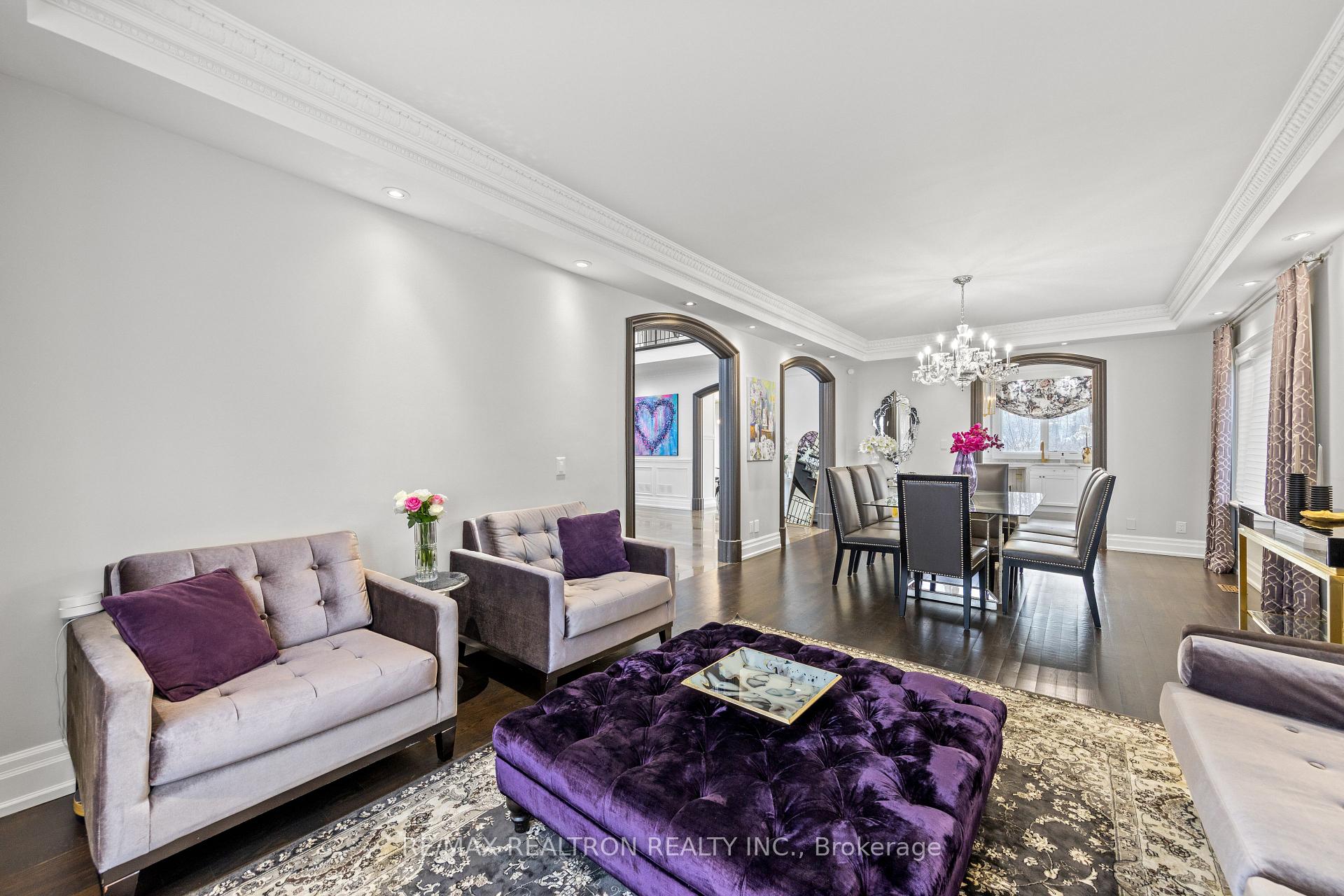 Photo 39 of 129 Thornridge Drive, Vaughan, Crestwood-Springfarm-Yorkhill — HOMEH