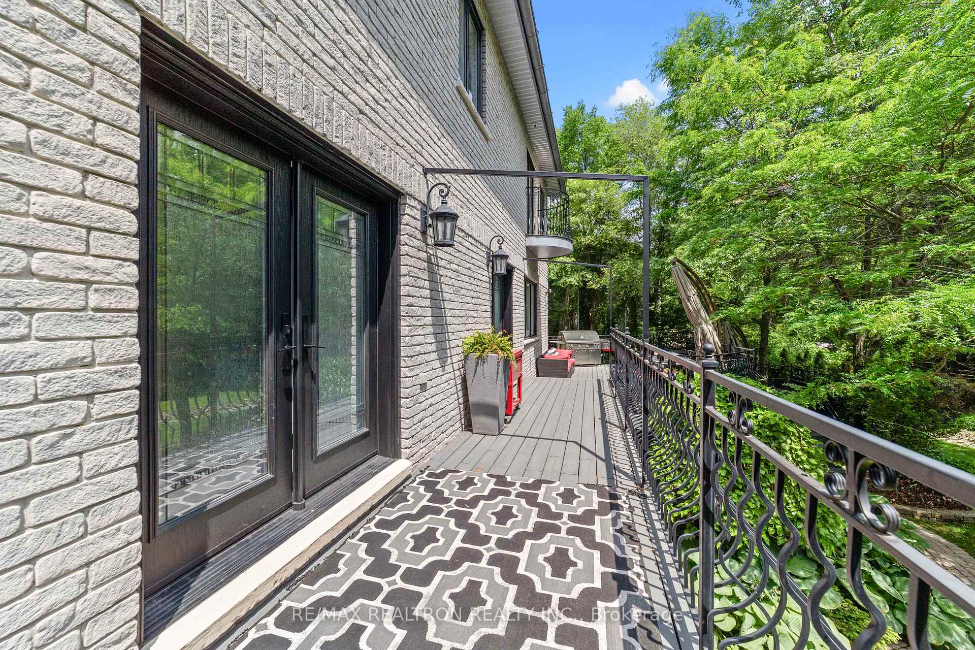 Photo 32 of 129 Thornridge Drive, Vaughan, Crestwood-Springfarm-Yorkhill — HOMEH