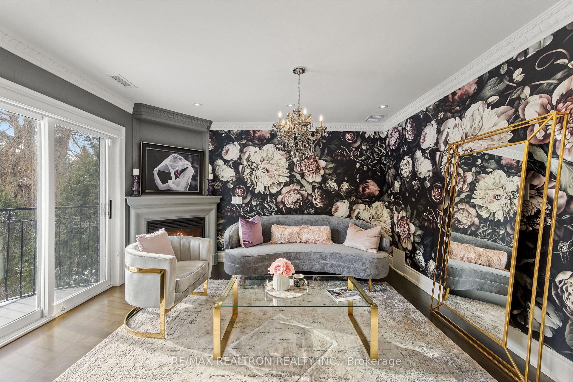 Photo 49 of 129 Thornridge Drive, Vaughan, Crestwood-Springfarm-Yorkhill — HOMEH