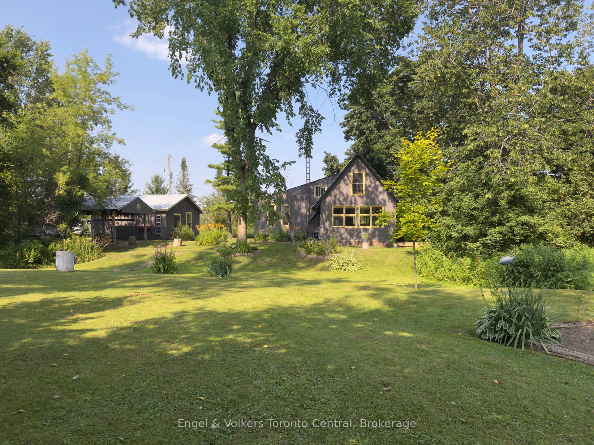 Photo 5 of 7237 Nottawasaga 6/7 Side Road, Clearview, Rural Clearview — HOMEH