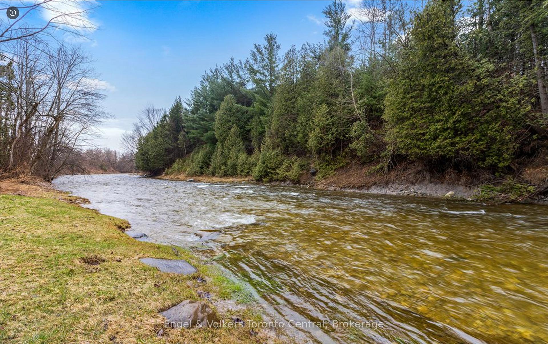 Photo 2 of 7237 Nottawasaga 6/7 Side Road, Clearview, Rural Clearview — HOMEH
