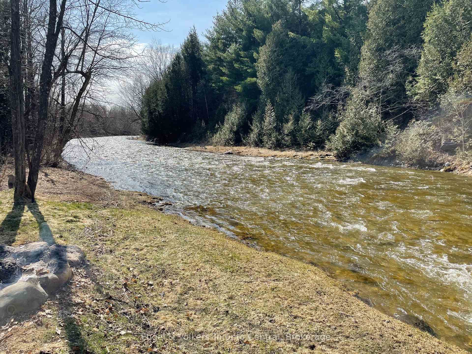Photo 23 of 7237 Nottawasaga 6/7 Side Road, Clearview, Rural Clearview — HOMEH