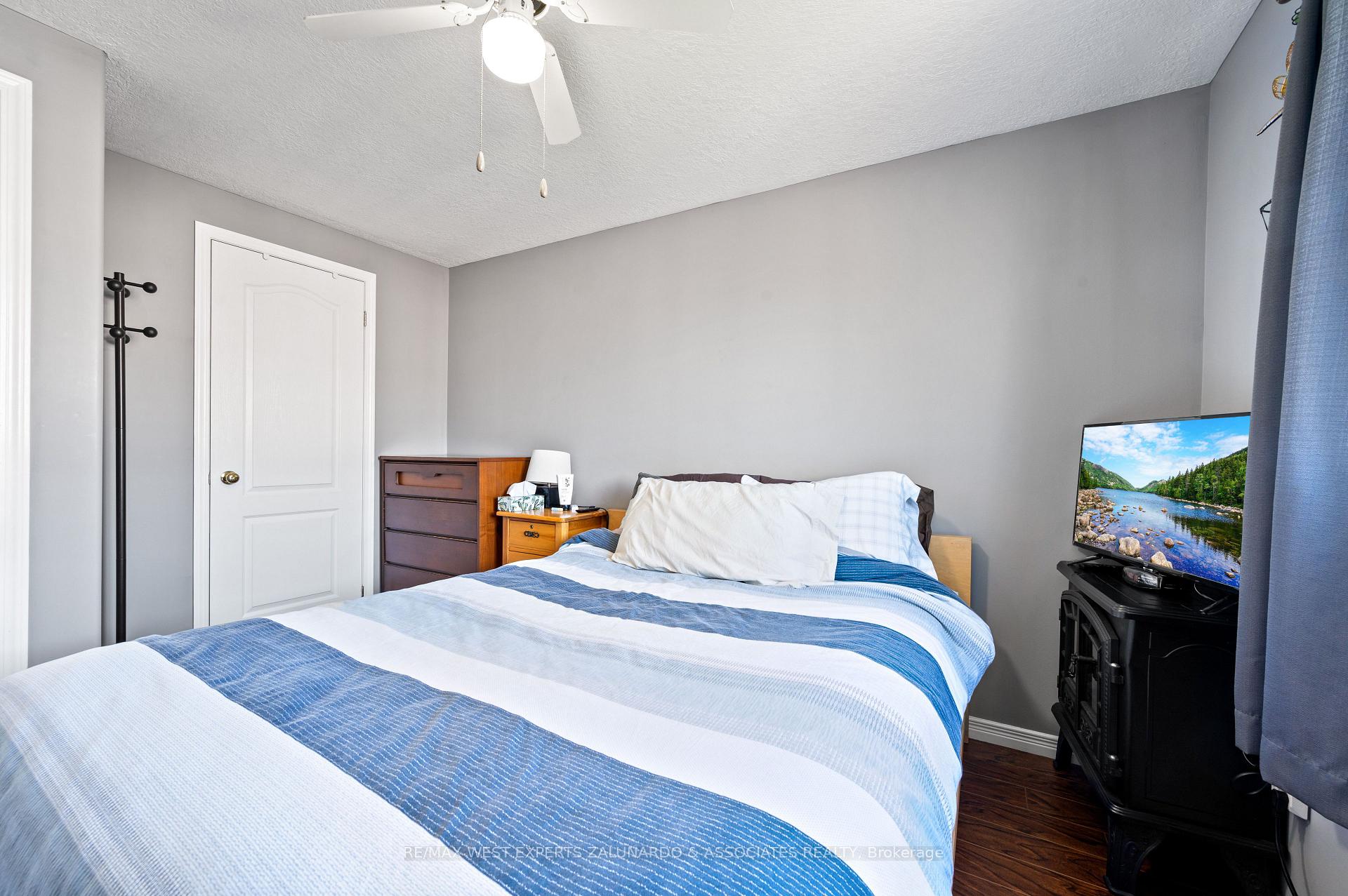 Photo 26 of 70 Ruthven Crescent, New Tecumseth, Alliston — HOMEH