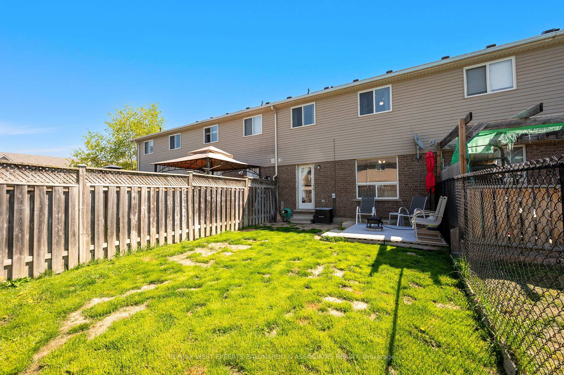 Photo 32 of 70 Ruthven Crescent, New Tecumseth, Alliston — HOMEH