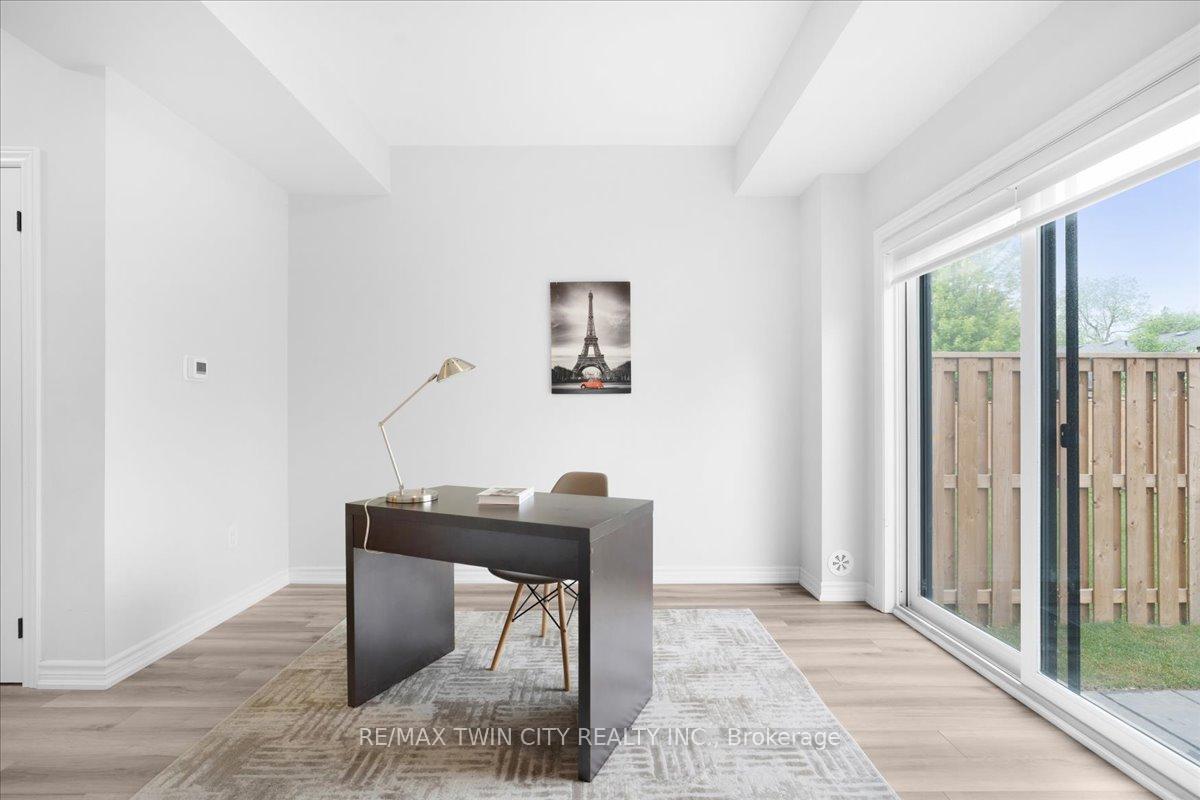 Photo 5 of Unit 5, 187 Wilson Street W, Hamilton, Ancaster — HOMEH