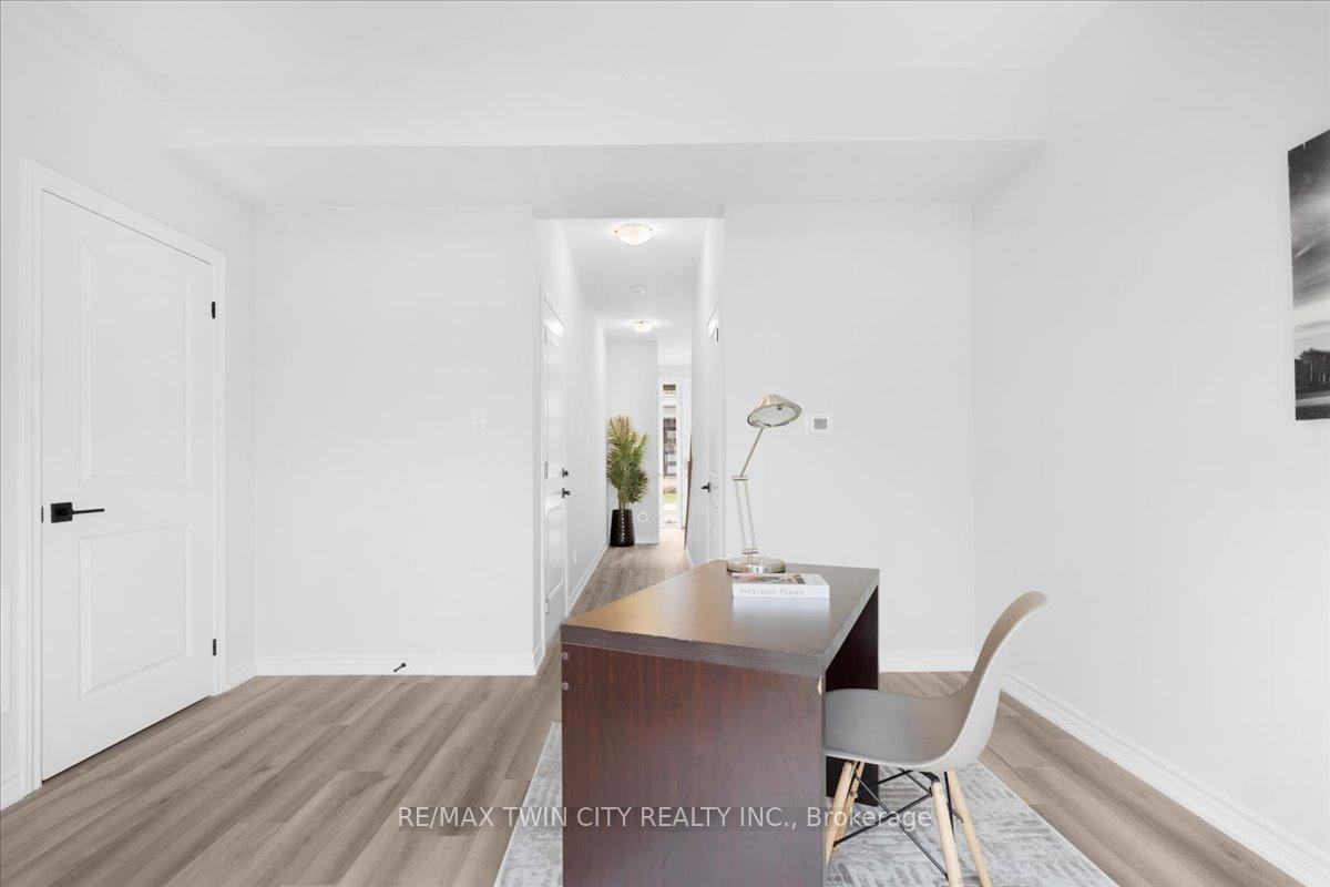 Photo 10 of Unit 5, 187 Wilson Street W, Hamilton, Ancaster — HOMEH