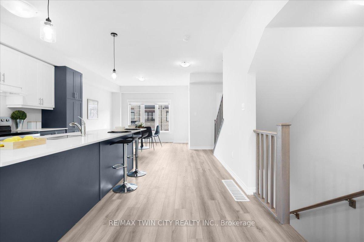 Photo 27 of Unit 5, 187 Wilson Street W, Hamilton, Ancaster — HOMEH