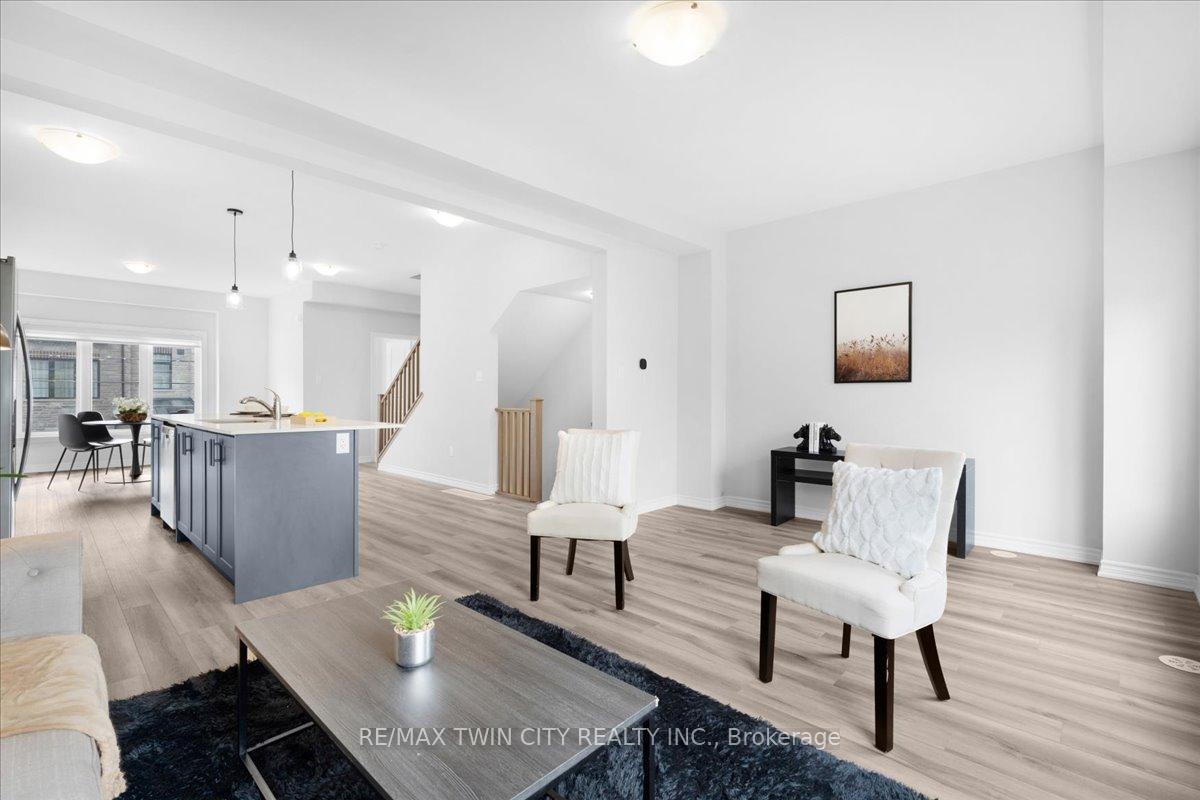 Photo 46 of Unit 5, 187 Wilson Street W, Hamilton, Ancaster — HOMEH