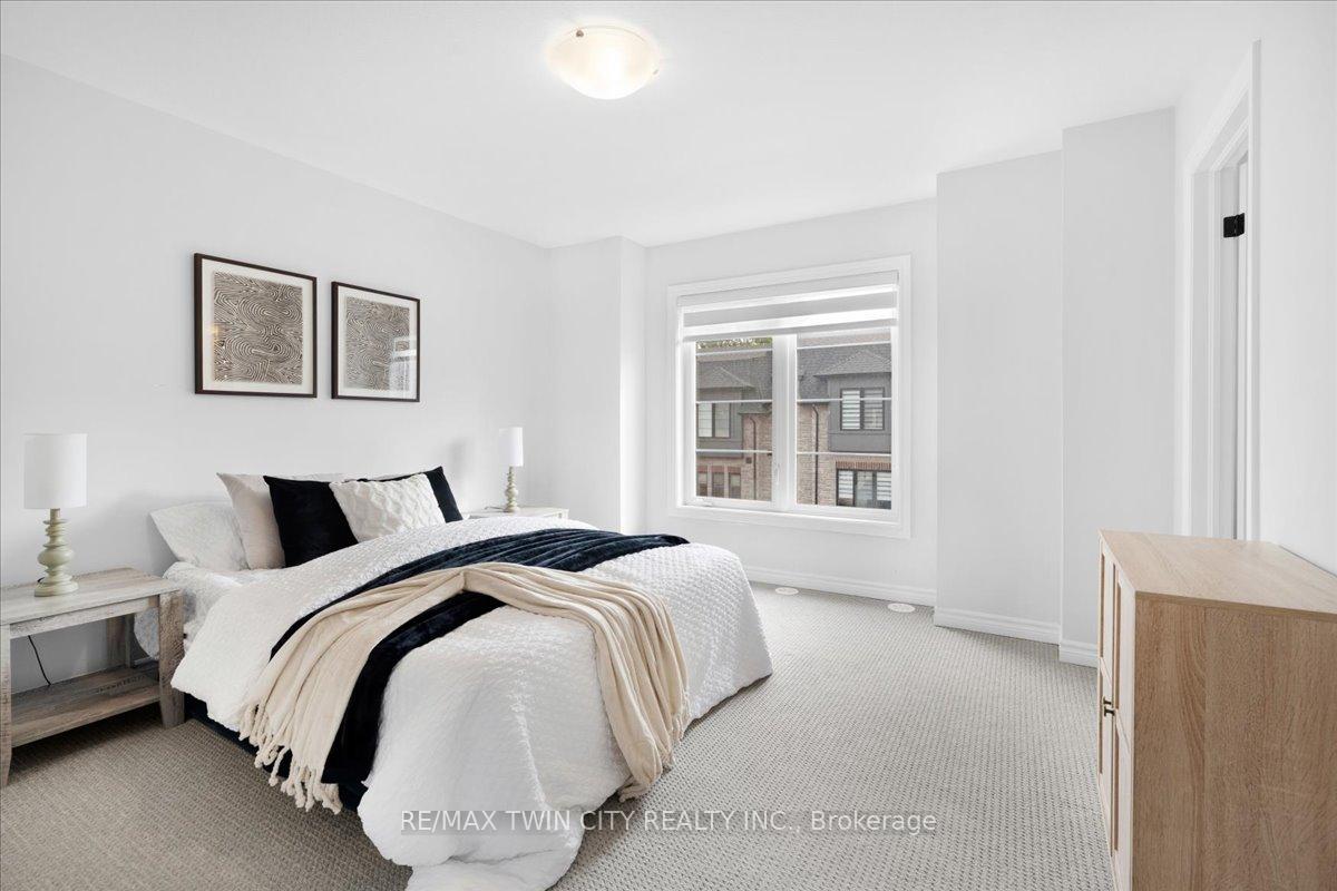 Photo 11 of Unit 5, 187 Wilson Street W, Hamilton, Ancaster — HOMEH