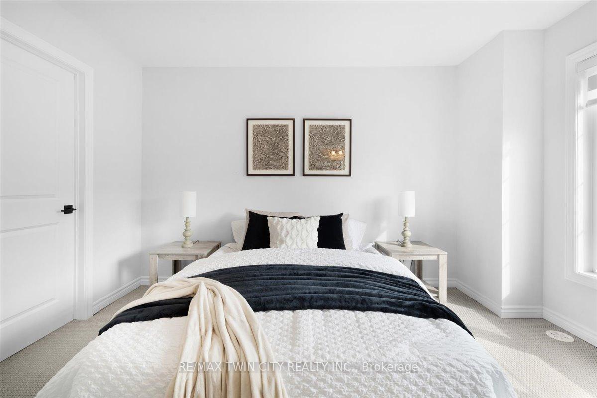 Photo 20 of Unit 5, 187 Wilson Street W, Hamilton, Ancaster — HOMEH