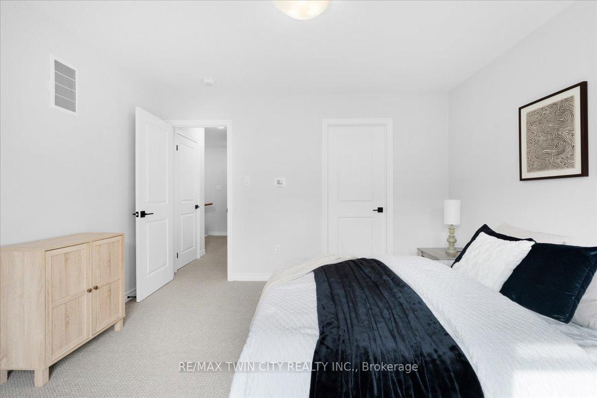 Photo 41 of Unit 5, 187 Wilson Street W, Hamilton, Ancaster — HOMEH