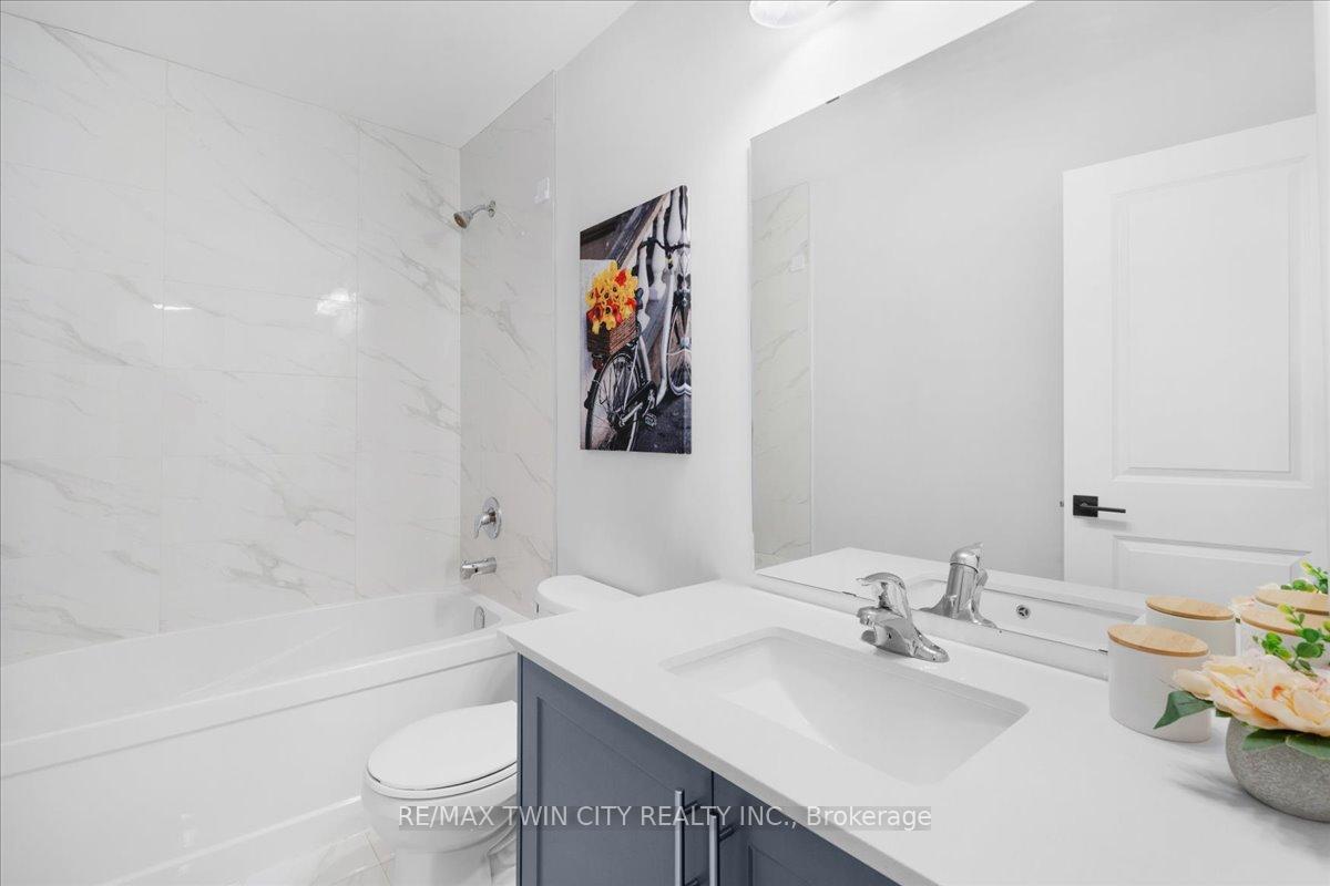 Photo 23 of Unit 5, 187 Wilson Street W, Hamilton, Ancaster — HOMEH