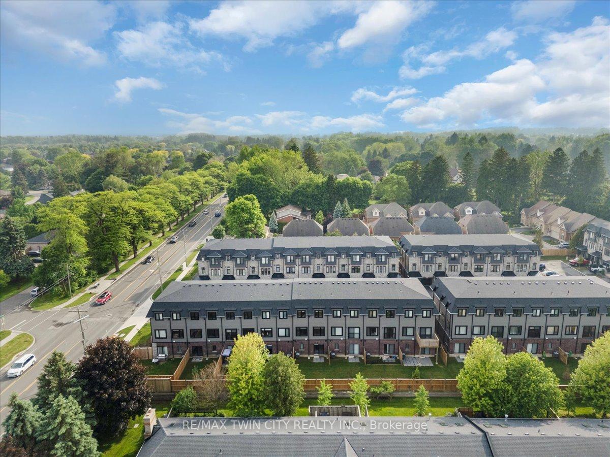 Photo 25 of Unit 5, 187 Wilson Street W, Hamilton, Ancaster — HOMEH