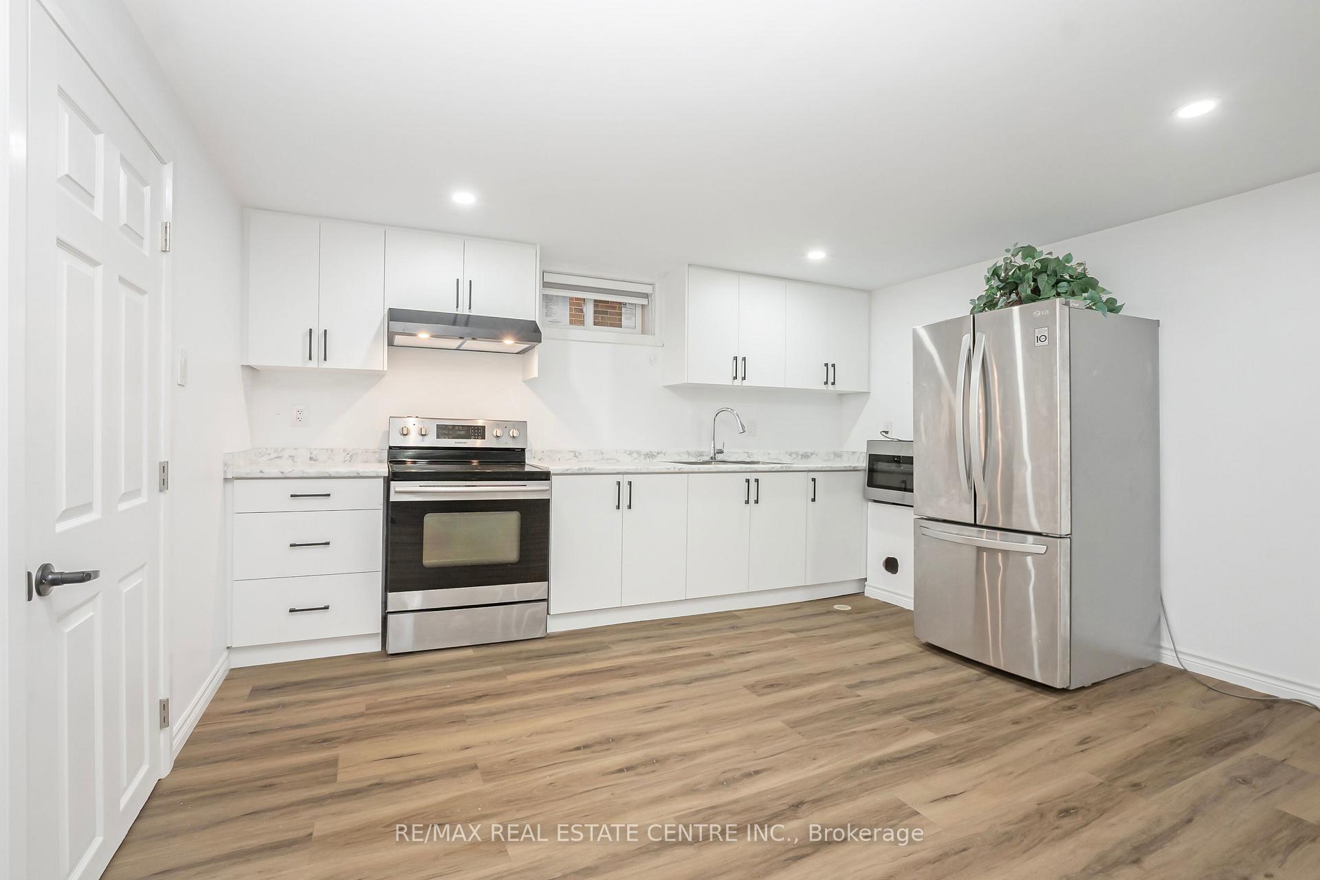 Photo 47 of 959 Mohawk Road E, Hamilton, Huntington — HOMEH