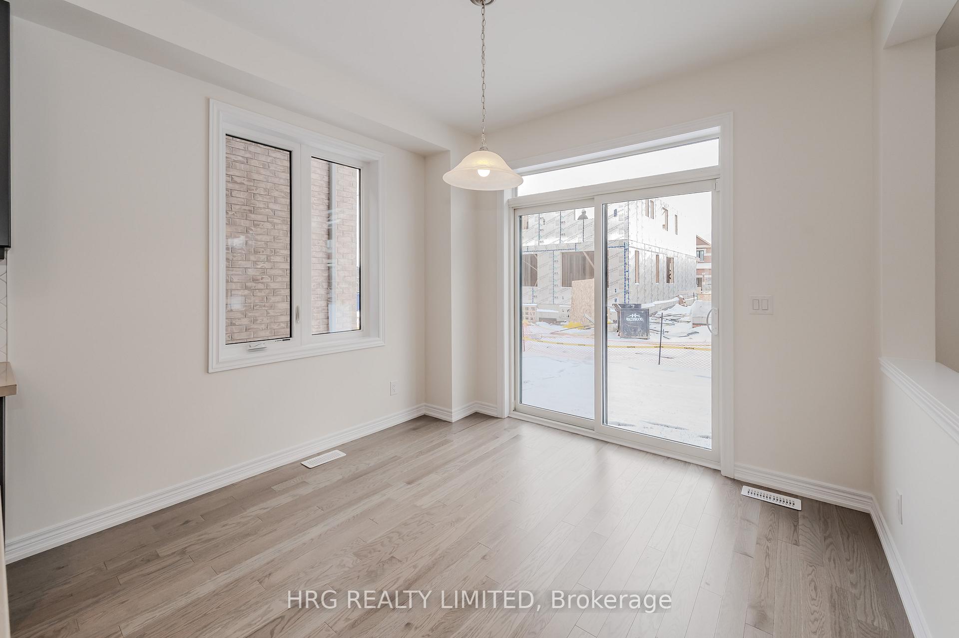 Photo 11 of 258 Histand Trail E, Kitchener — HOMEH