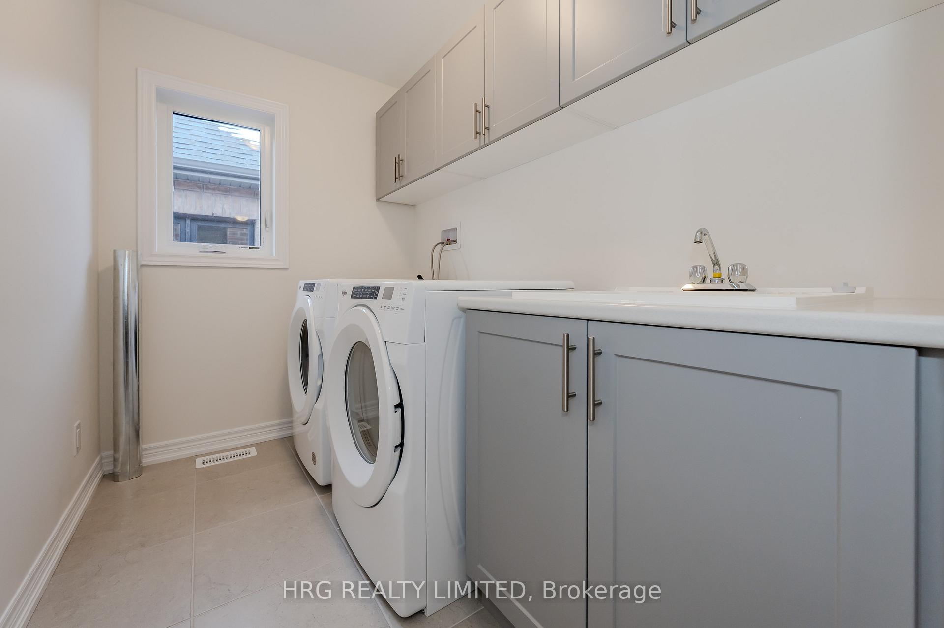 Photo 17 of 258 Histand Trail E, Kitchener — HOMEH