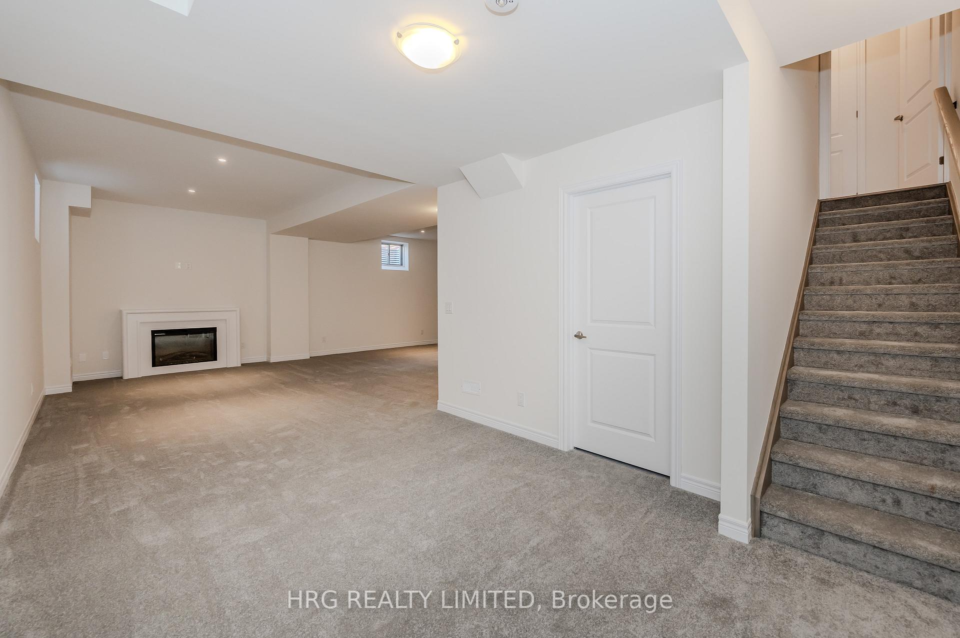 Photo 14 of 258 Histand Trail E, Kitchener — HOMEH