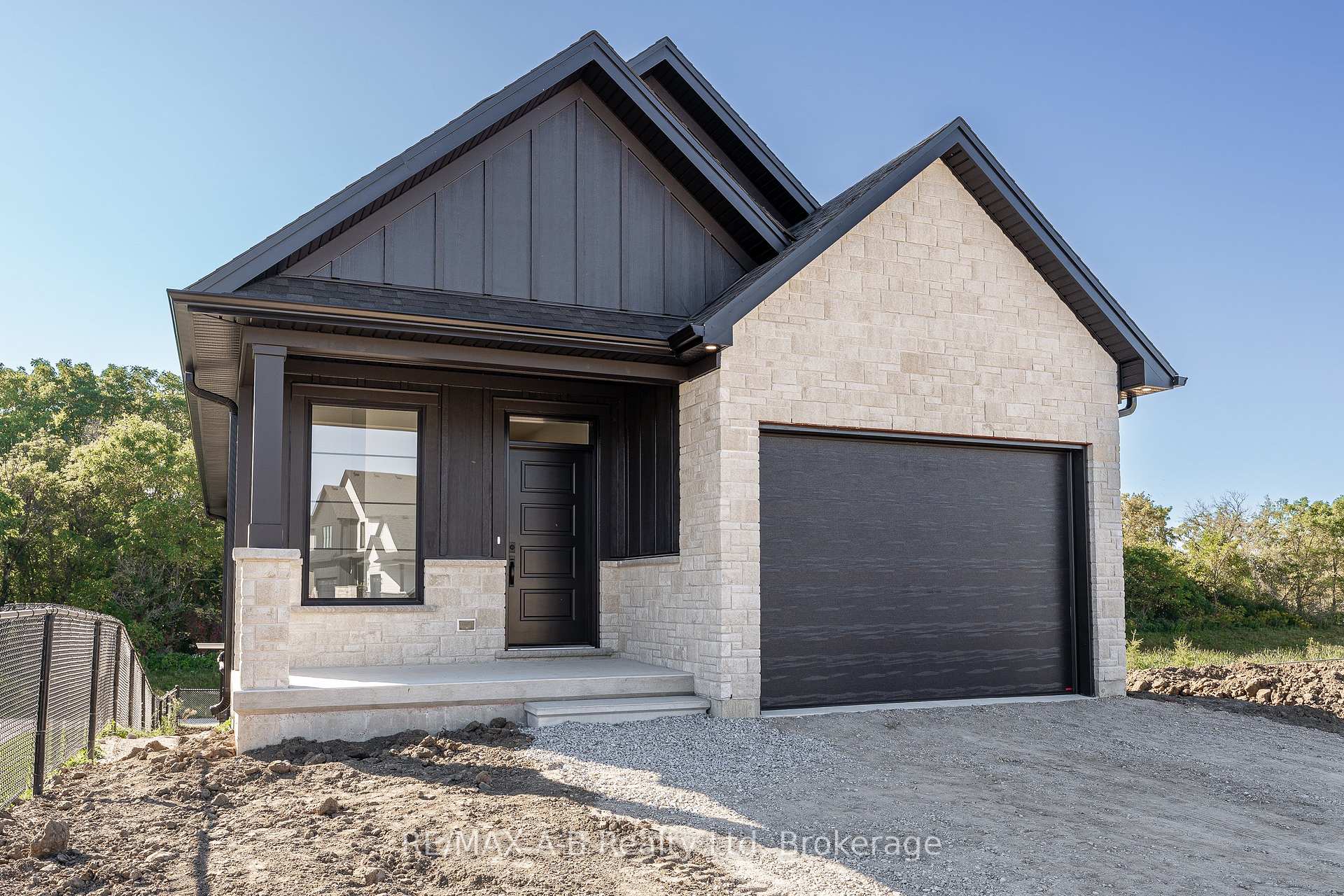 Photo 1 of 144 Hooper Street, St. Marys — HOMEH