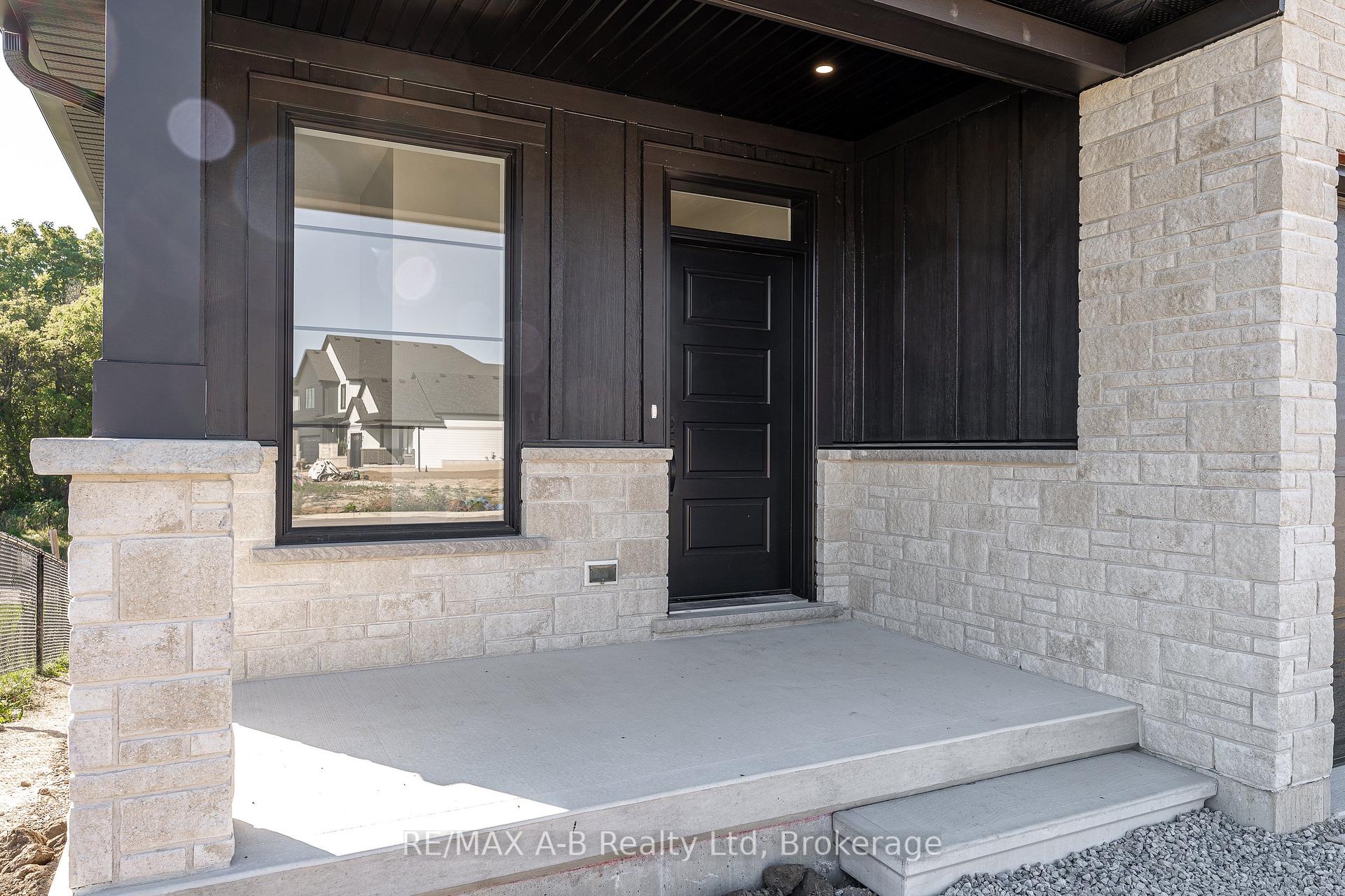 Photo 12 of 144 Hooper Street, St. Marys — HOMEH