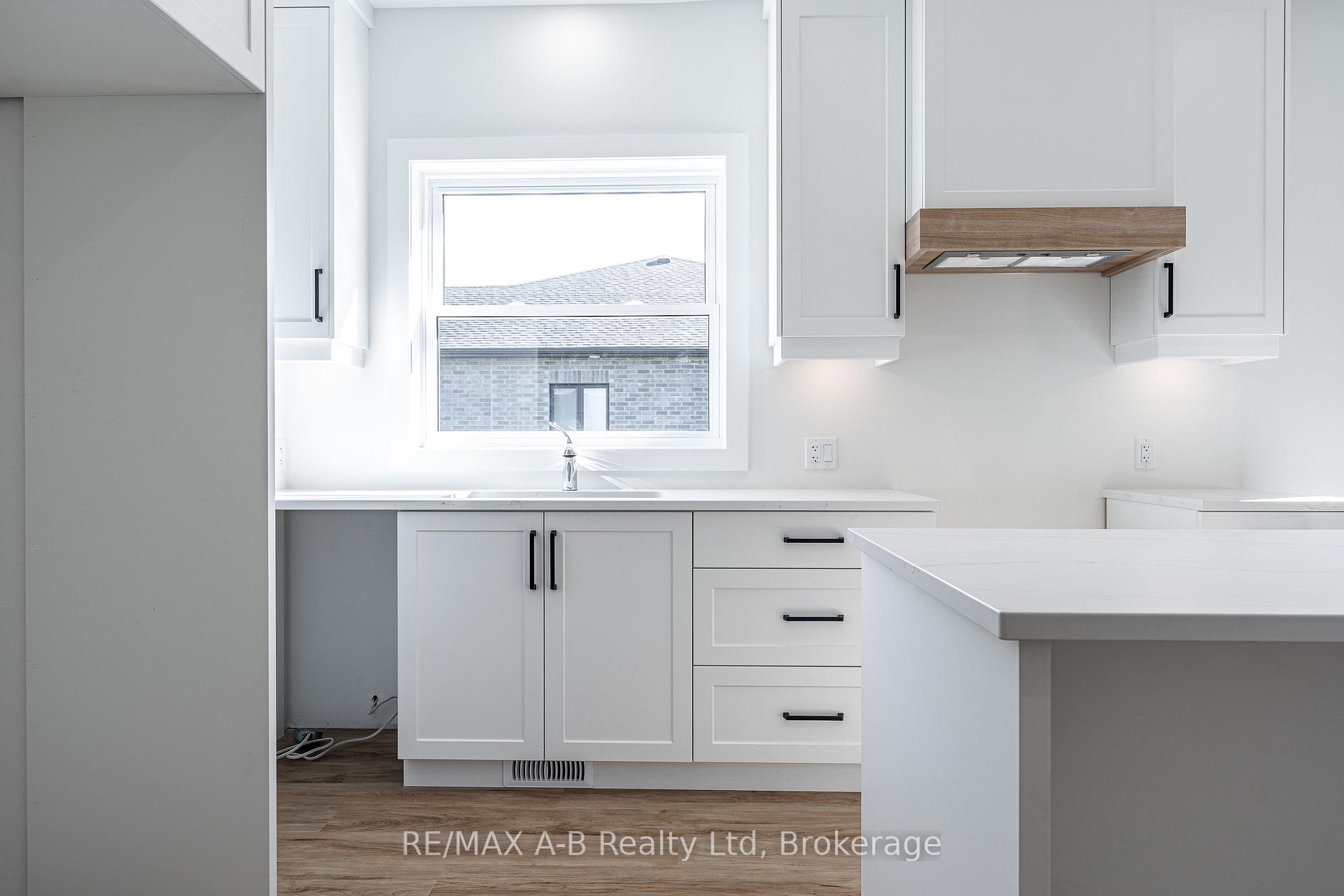Photo 13 of 144 Hooper Street, St. Marys — HOMEH