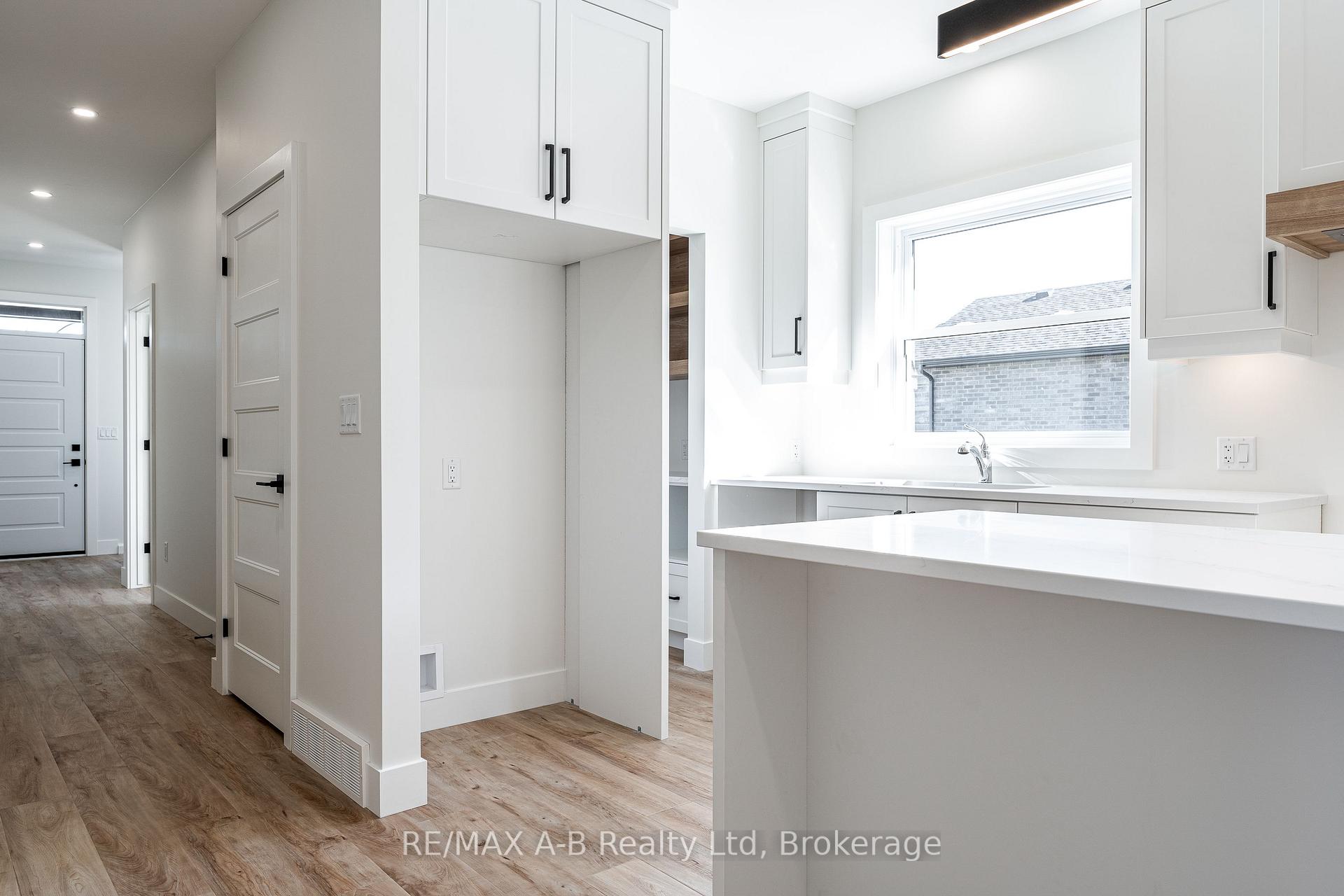 Photo 2 of 144 Hooper Street, St. Marys — HOMEH