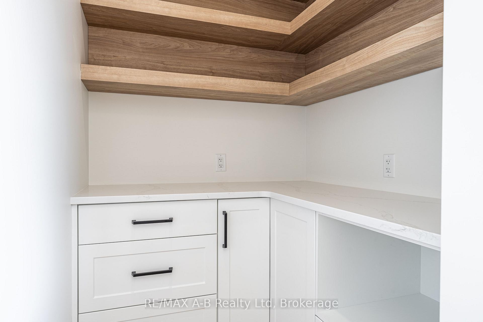 Photo 24 of 144 Hooper Street, St. Marys — HOMEH