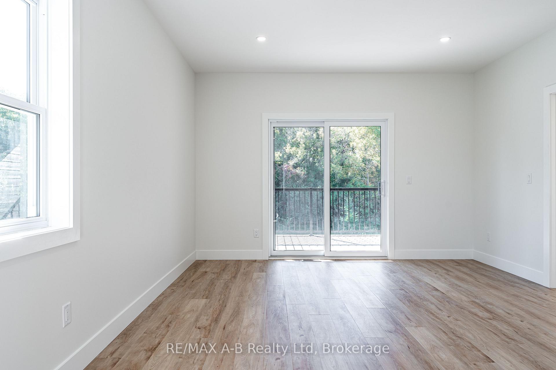 Photo 36 of 144 Hooper Street, St. Marys — HOMEH