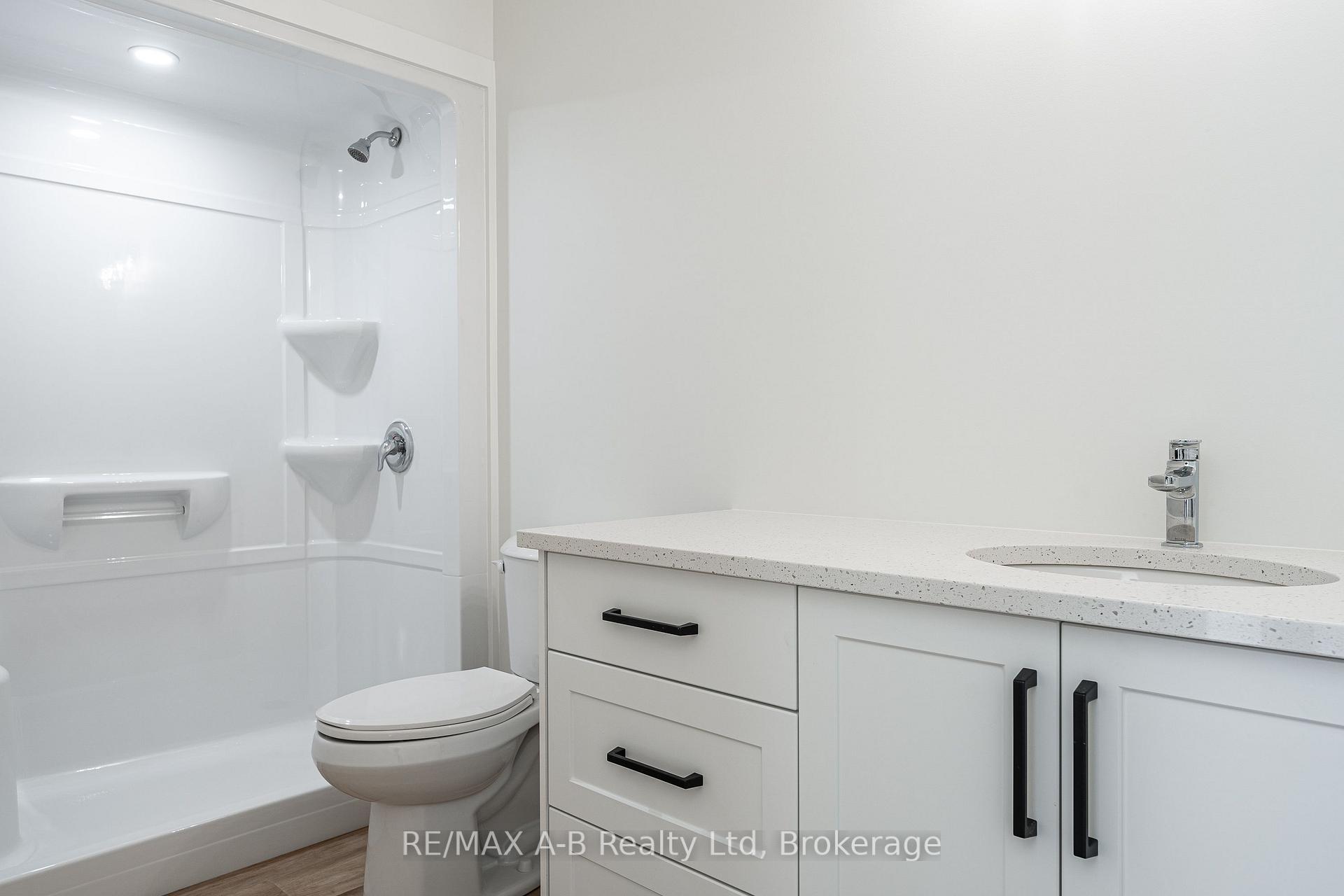 Photo 17 of 144 Hooper Street, St. Marys — HOMEH